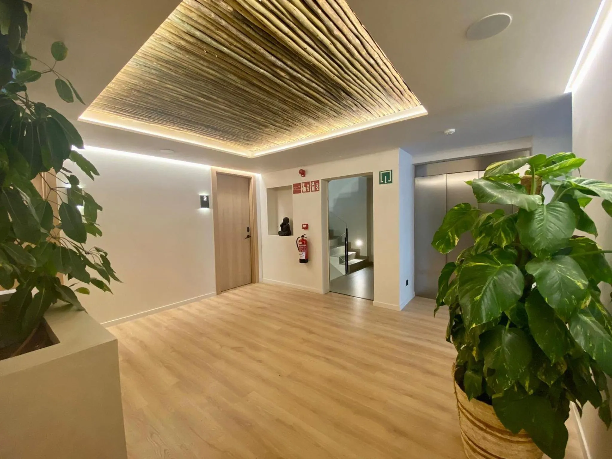 Area and facilities in S´Estancia Suites