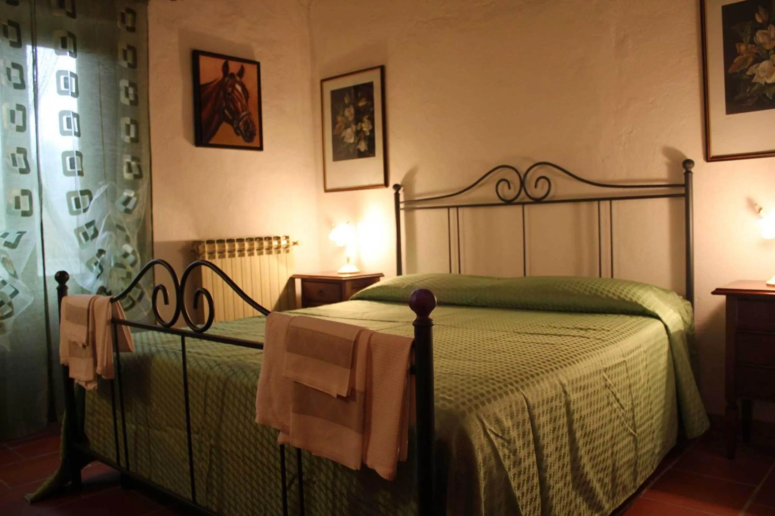 Decorative detail, Bed in Agriturismo La Selva