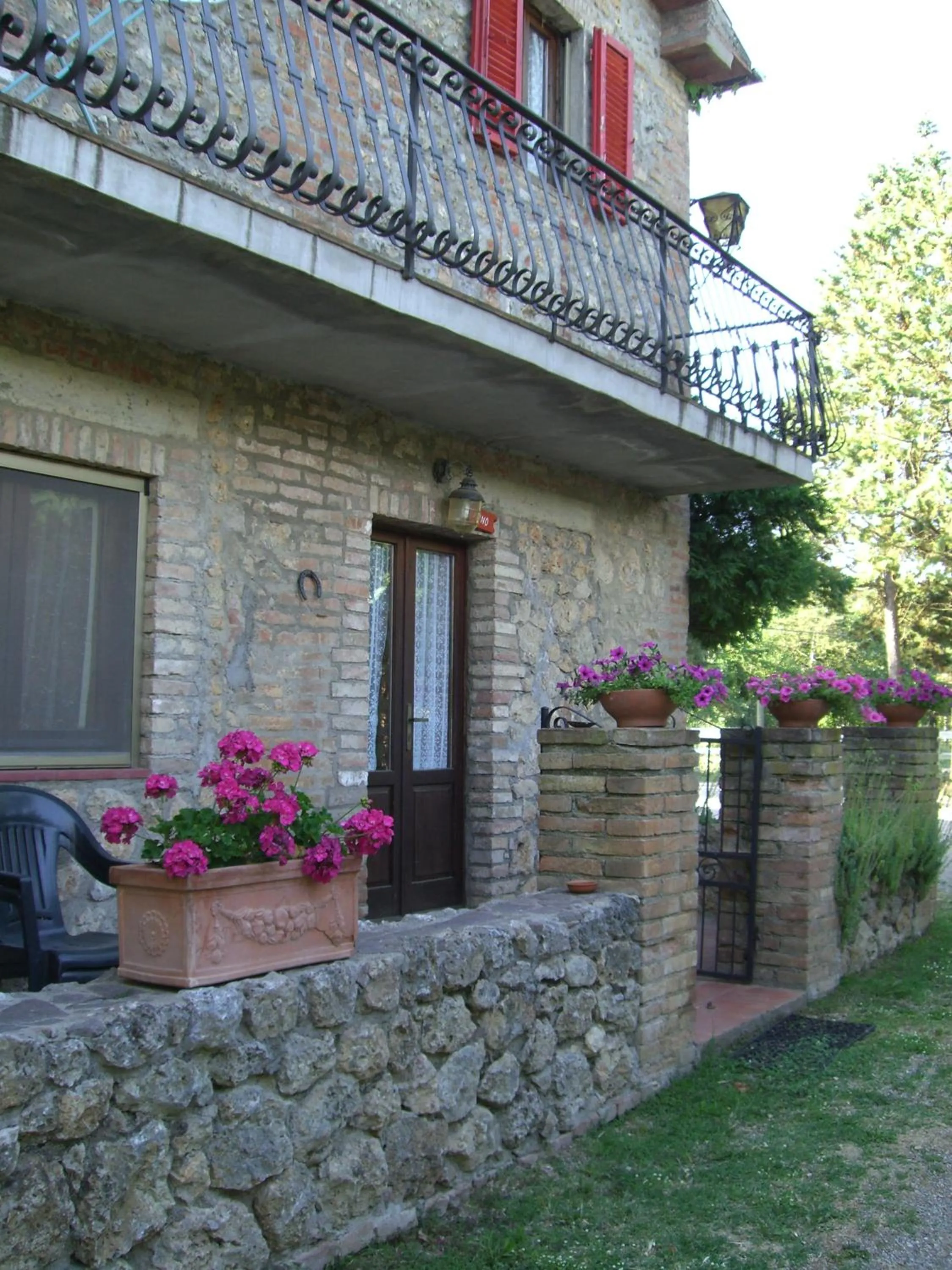 Property building in Agriturismo La Selva