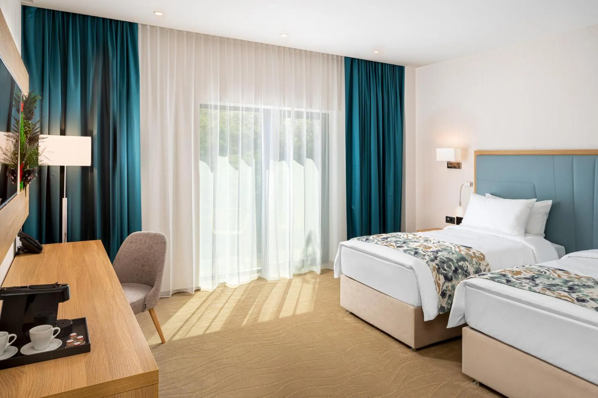 Bed in Alma Health & Spa Retreat