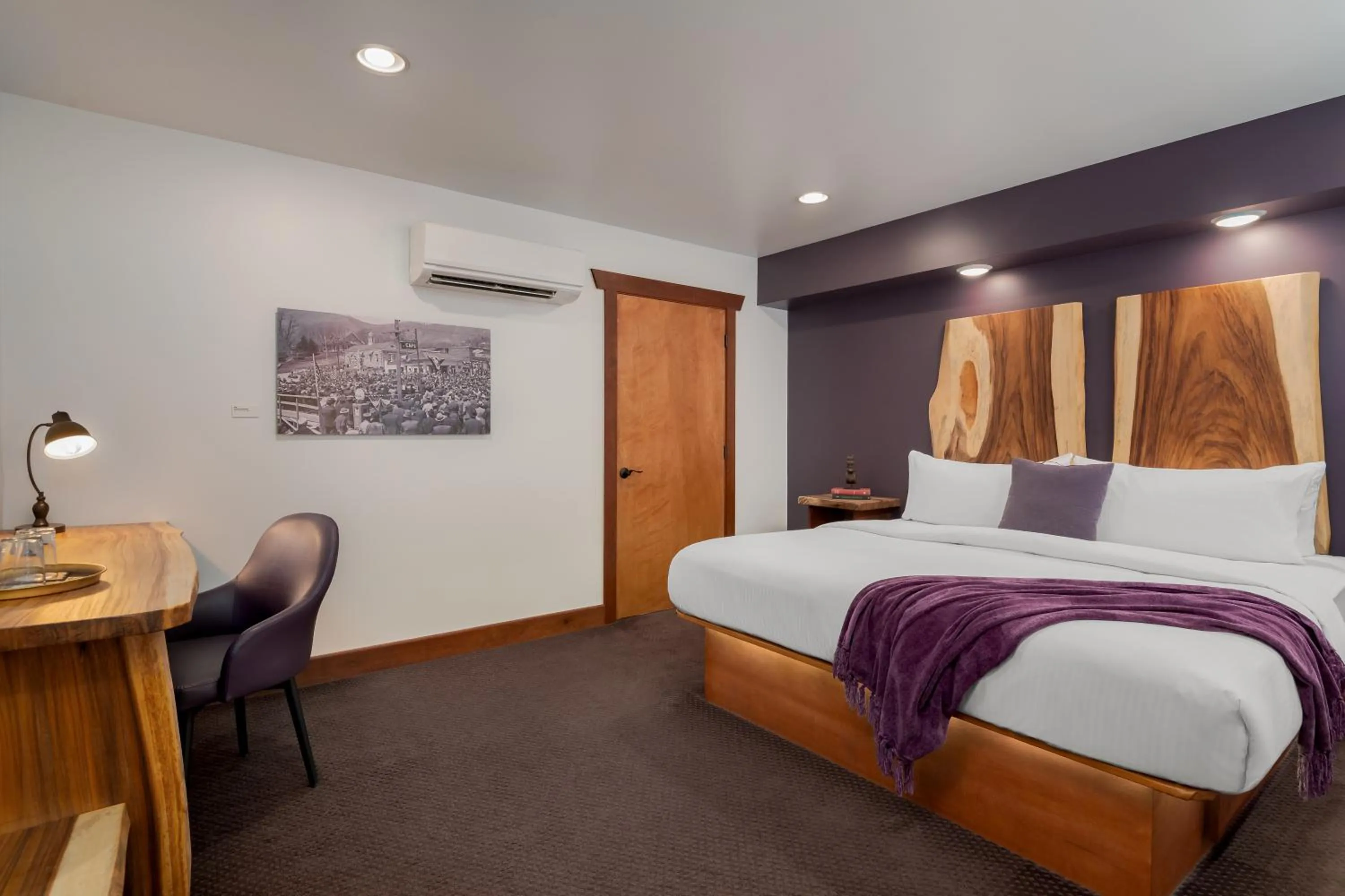 Bed in The Horton Hotel