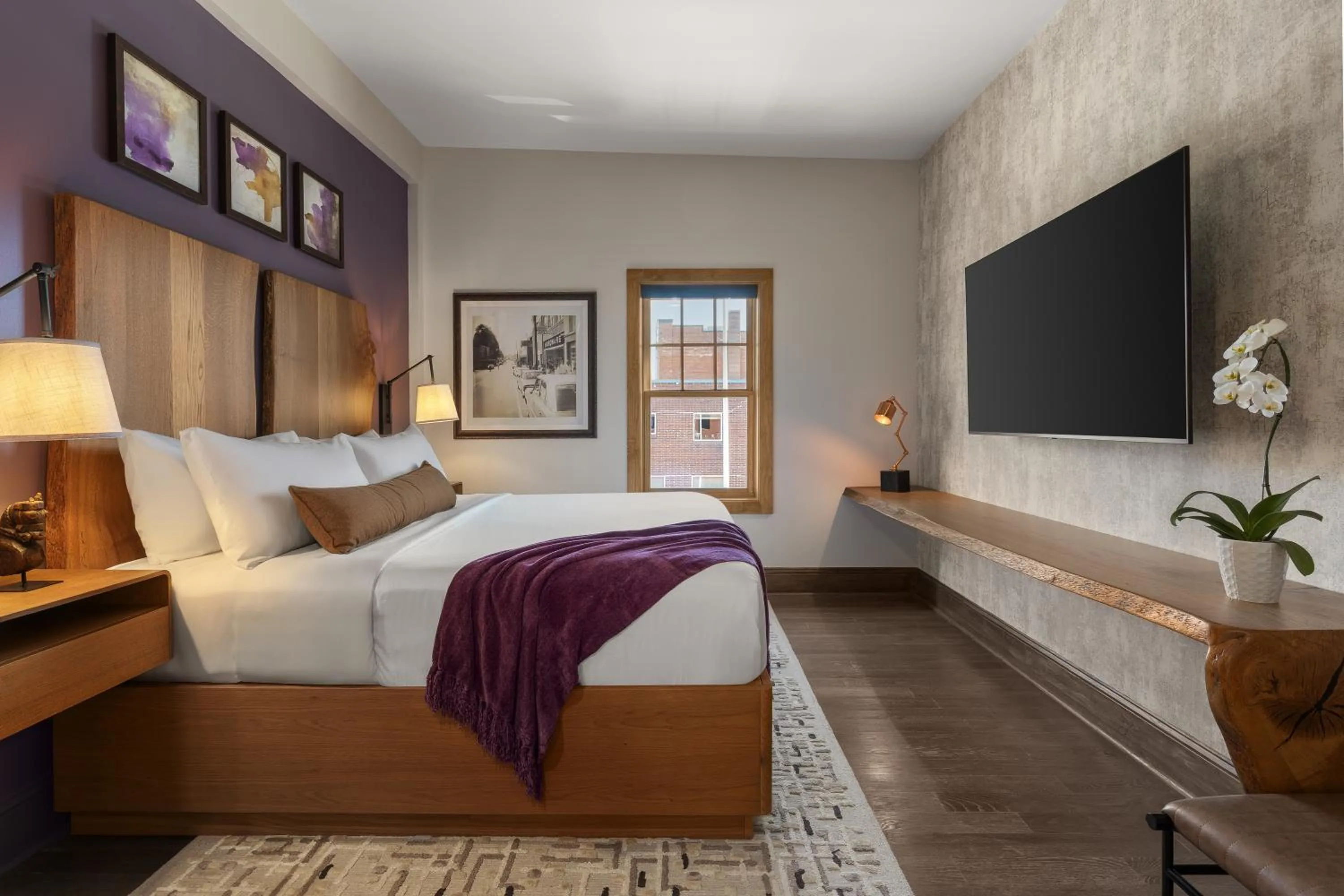 Bed in The Horton Hotel