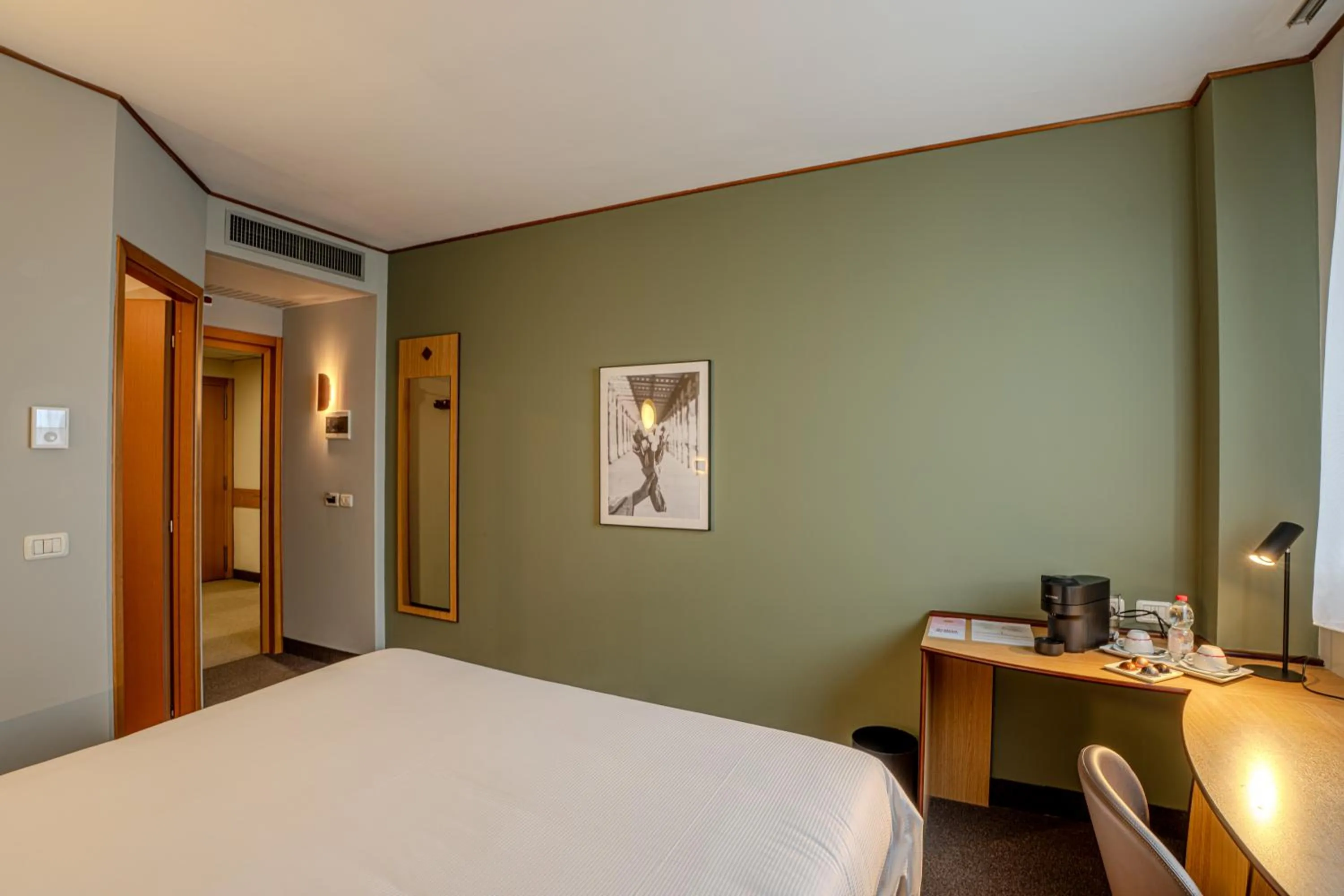 Bedroom, Bed in Tulip Inn Turin South