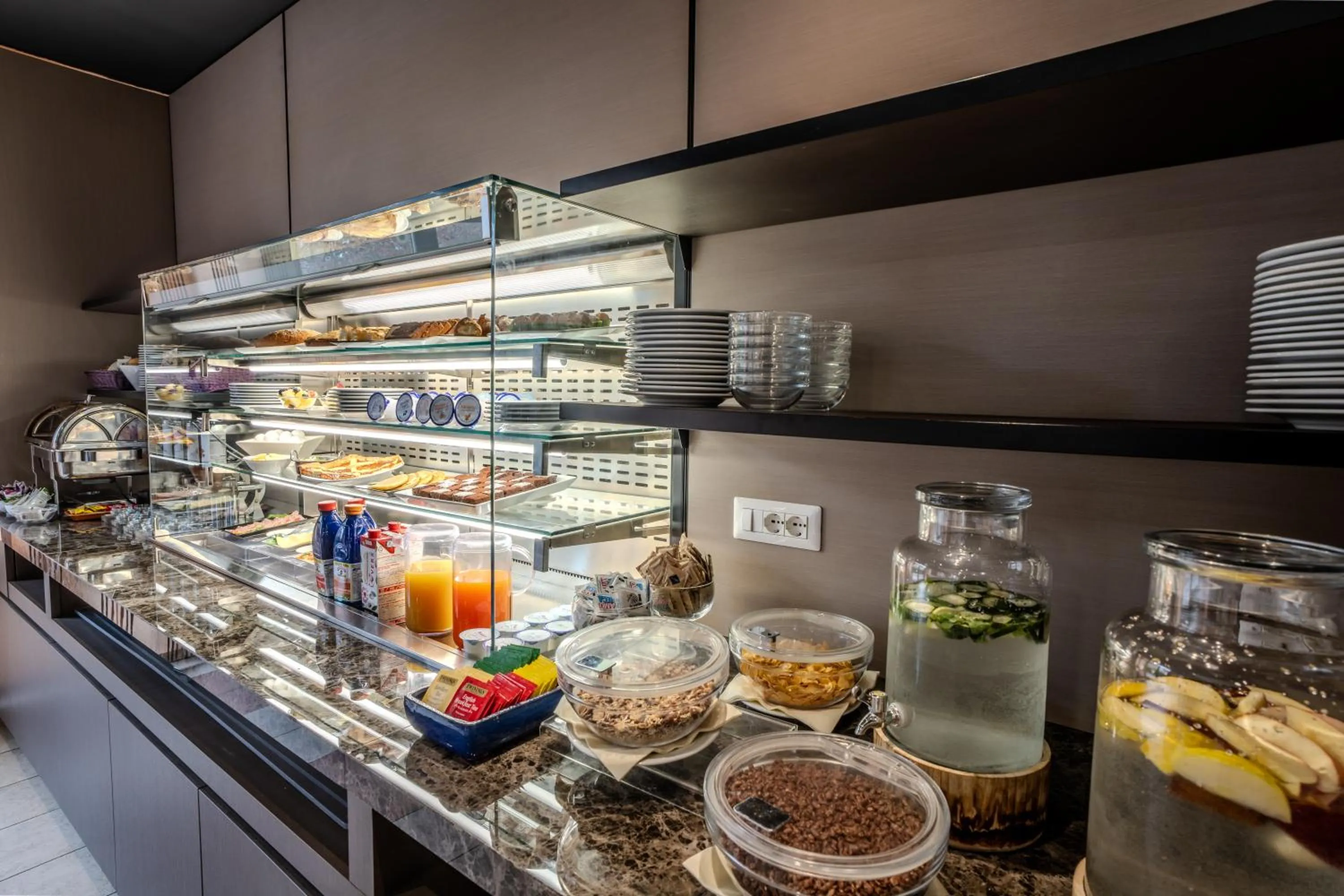 Breakfast in Tulip Inn Turin South