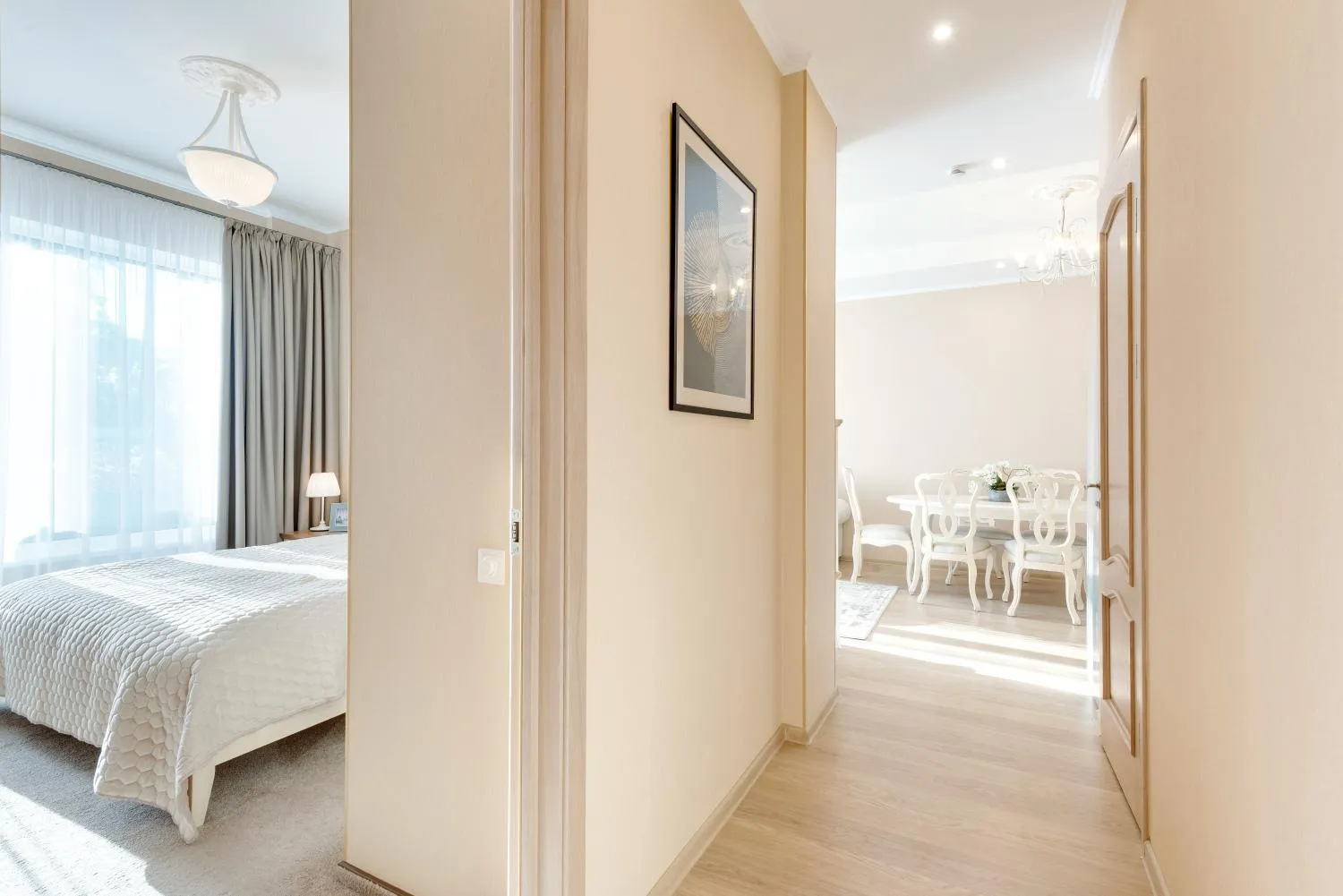 Bed in Turaidas Kvartals Four Seasons Luxury Apartment