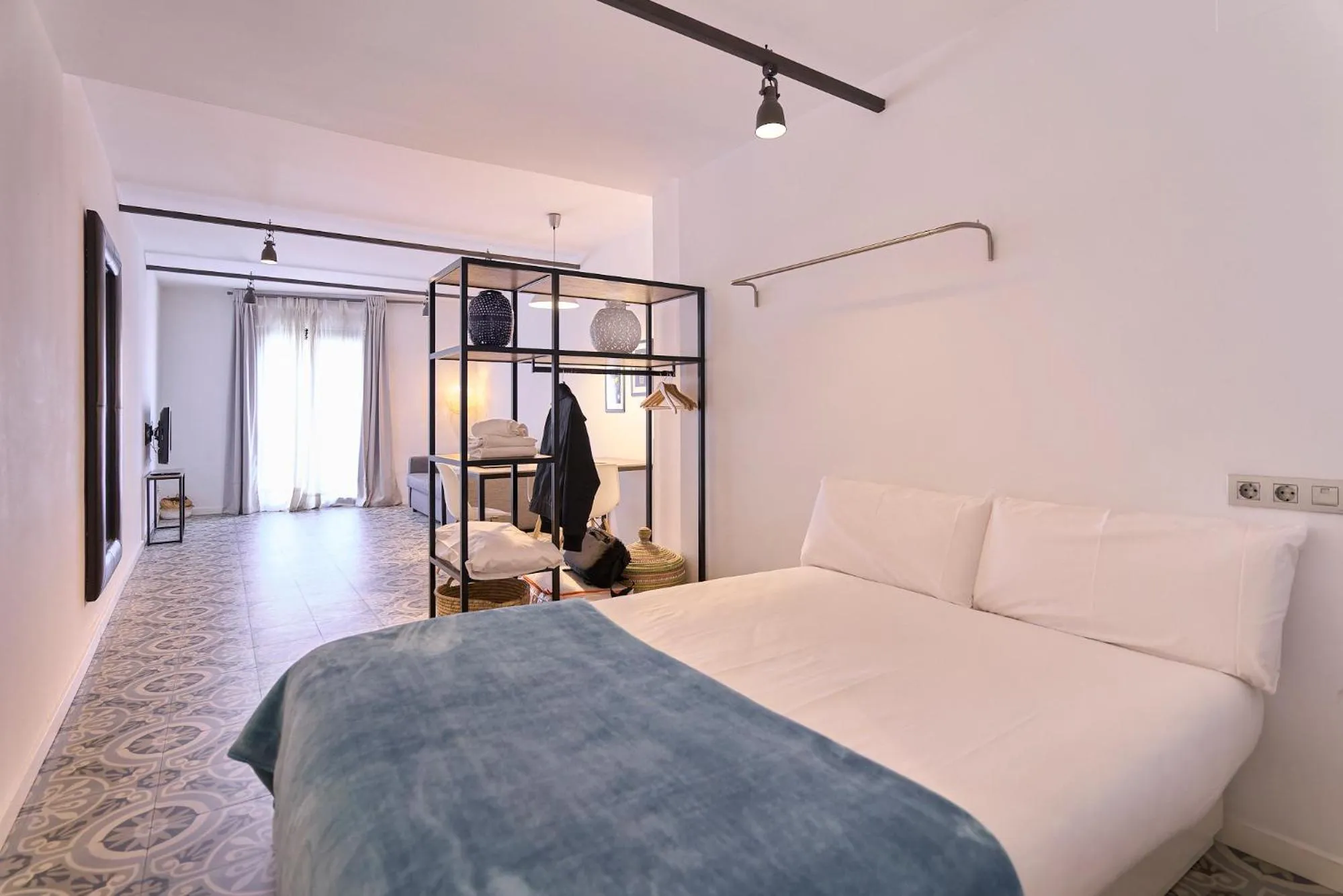 Bed in Liceu Apartments by gaiarooms