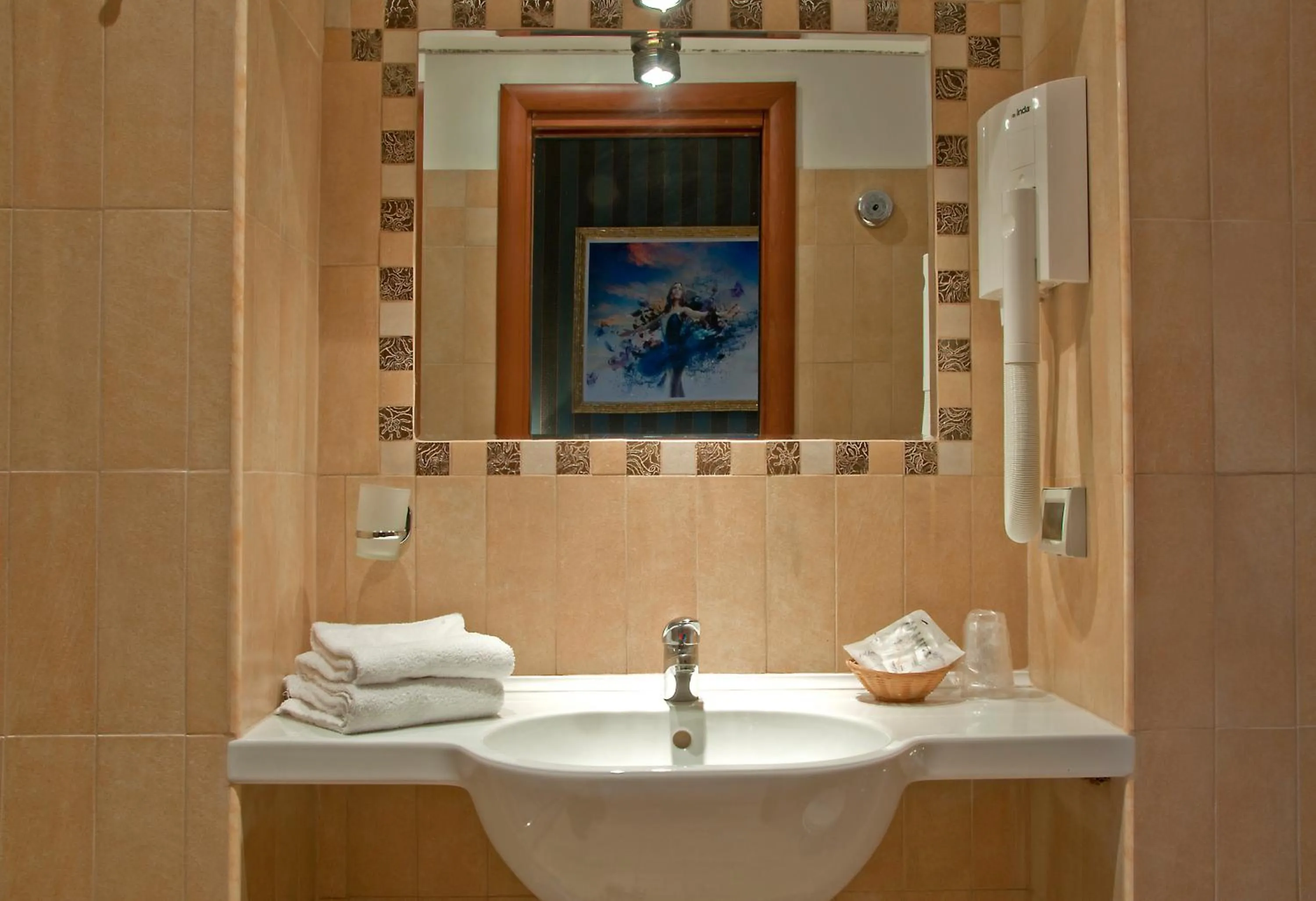 Bathroom in Hotel Lirico