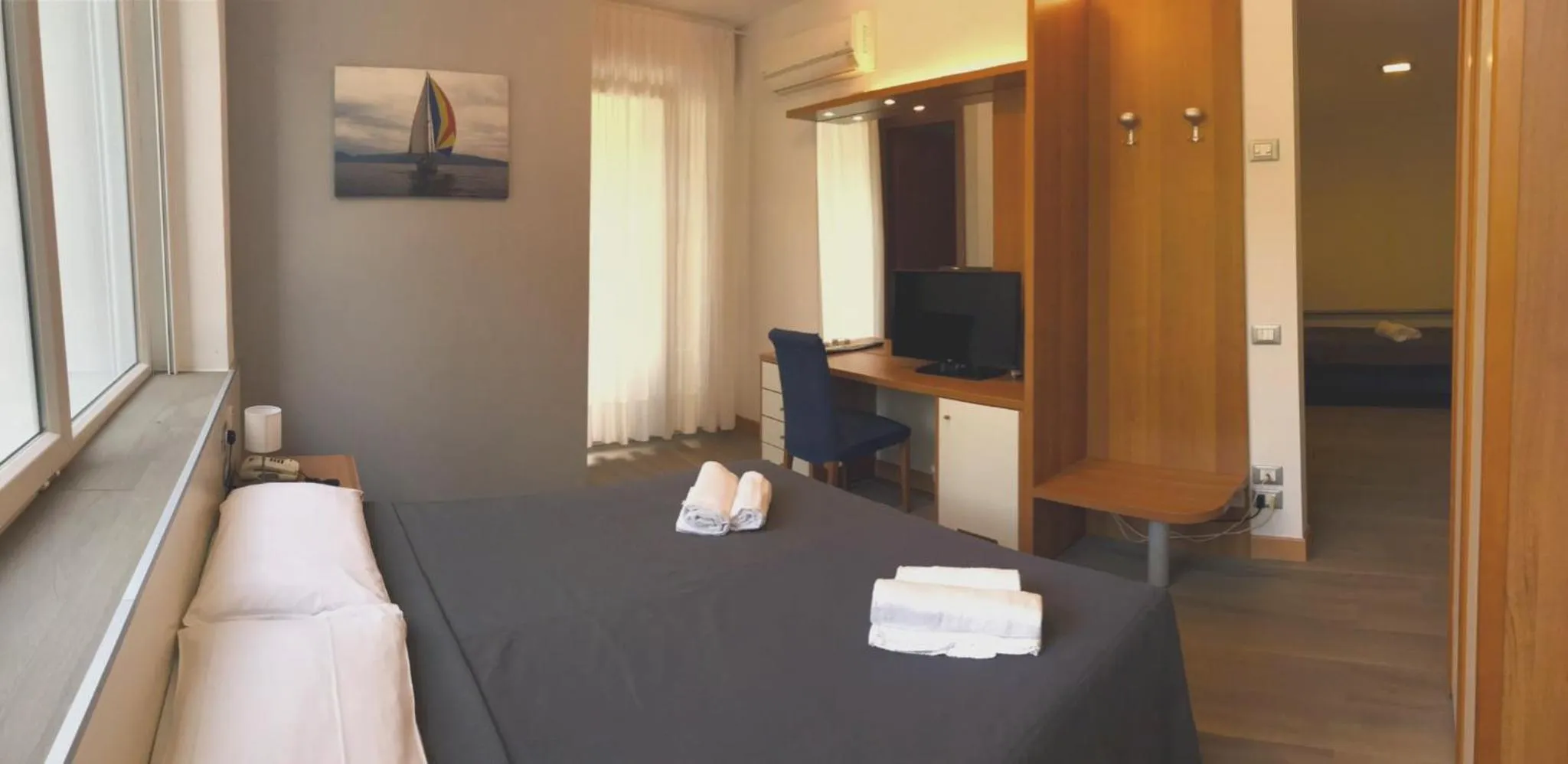 Bed in Hotel Bella Venezia Mare