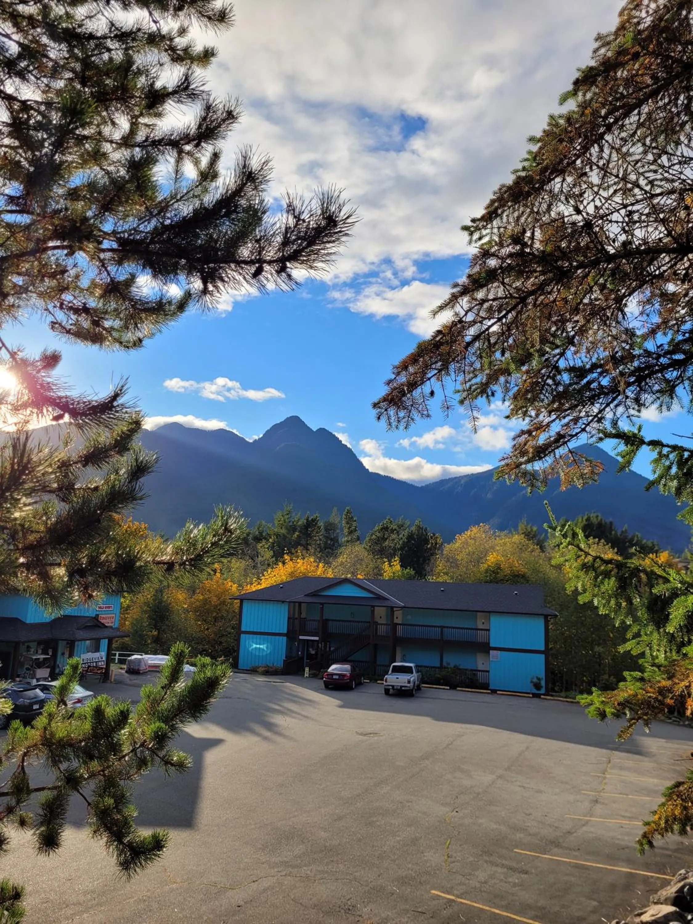 Property building in Ridgeview Motor Inn