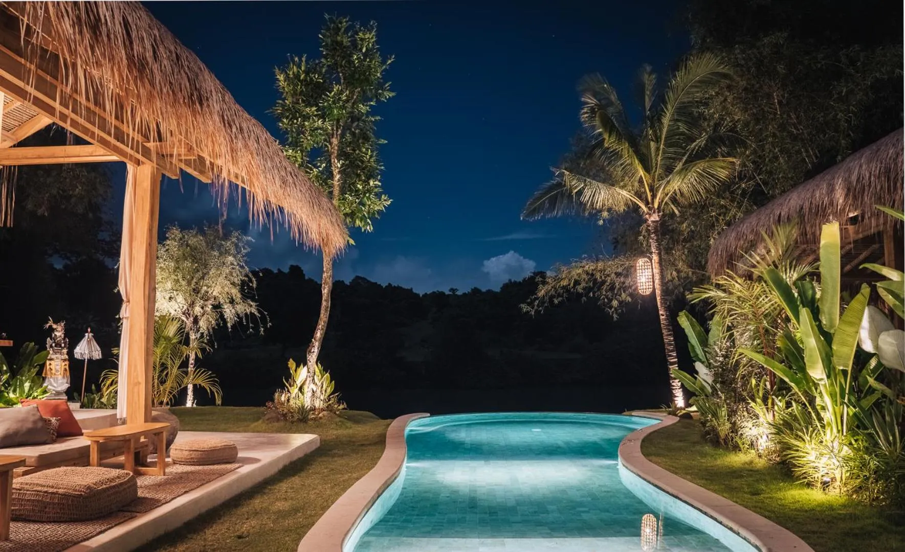 Restaurant/places to eat in Yama Balian