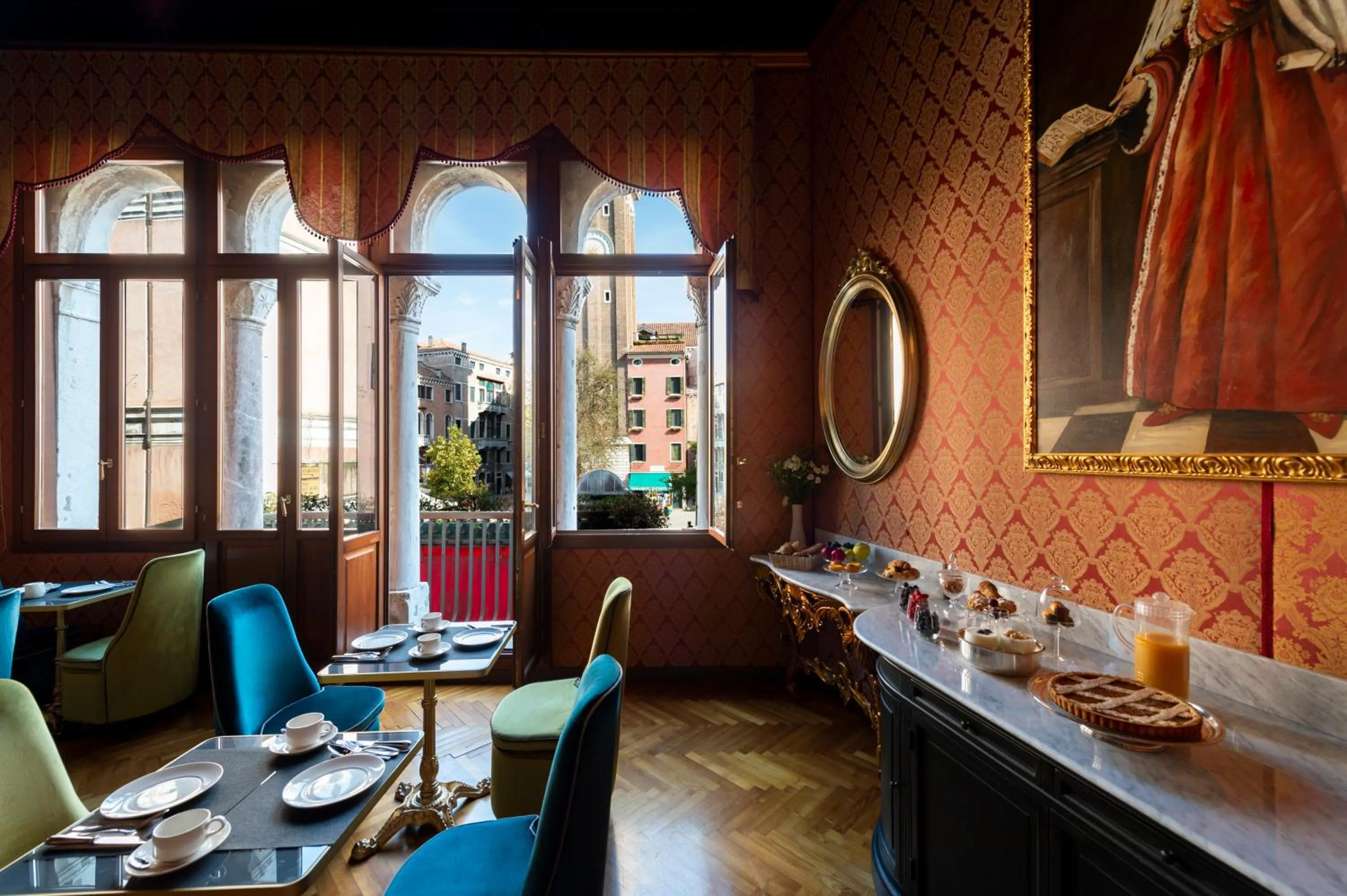 Restaurant/places to eat in Hotel Antico Doge - a Member of Elizabeth Hotel Group