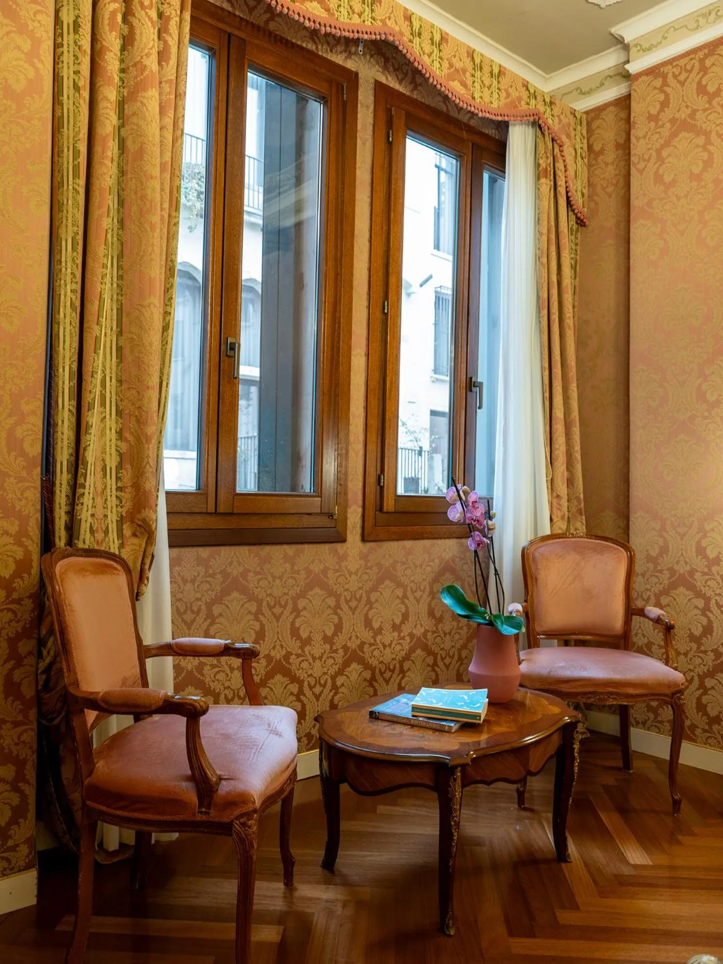 Photo of the whole room in Hotel Antico Doge - a Member of Elizabeth Hotel Group
