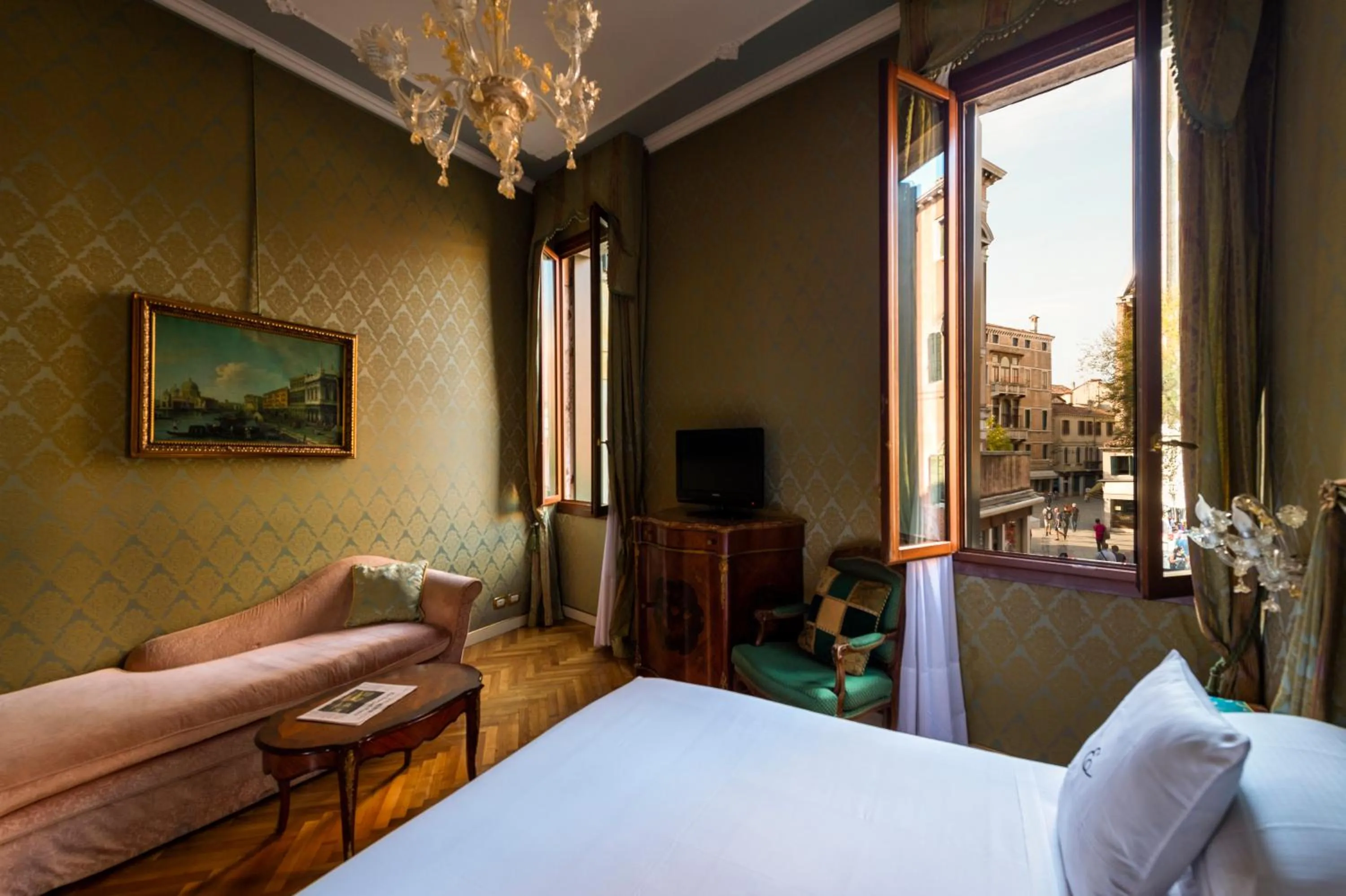 Photo of the whole room, Bed in Hotel Antico Doge - a Member of Elizabeth Hotel Group