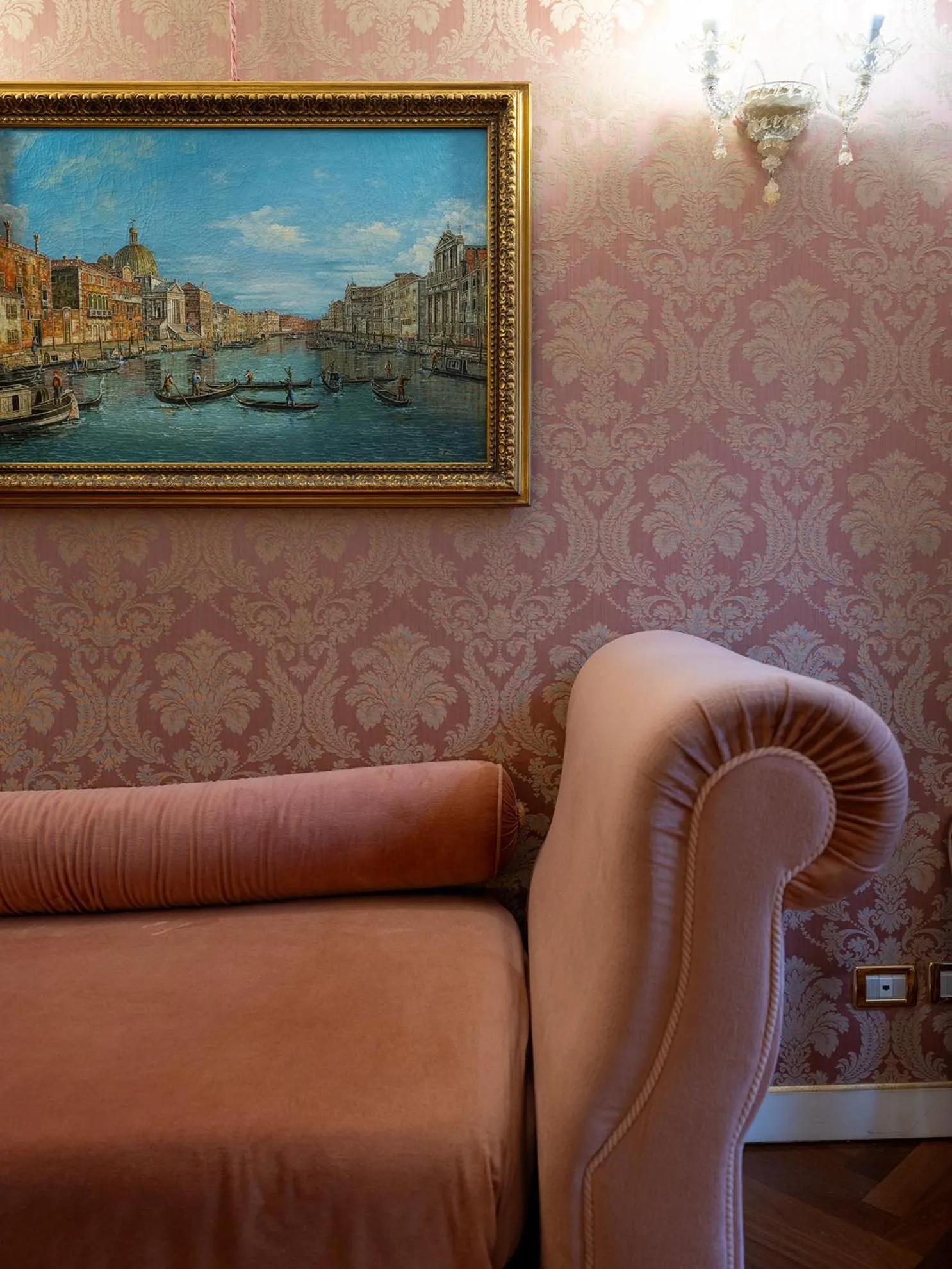 Bed in Hotel Antico Doge - a Member of Elizabeth Hotel Group