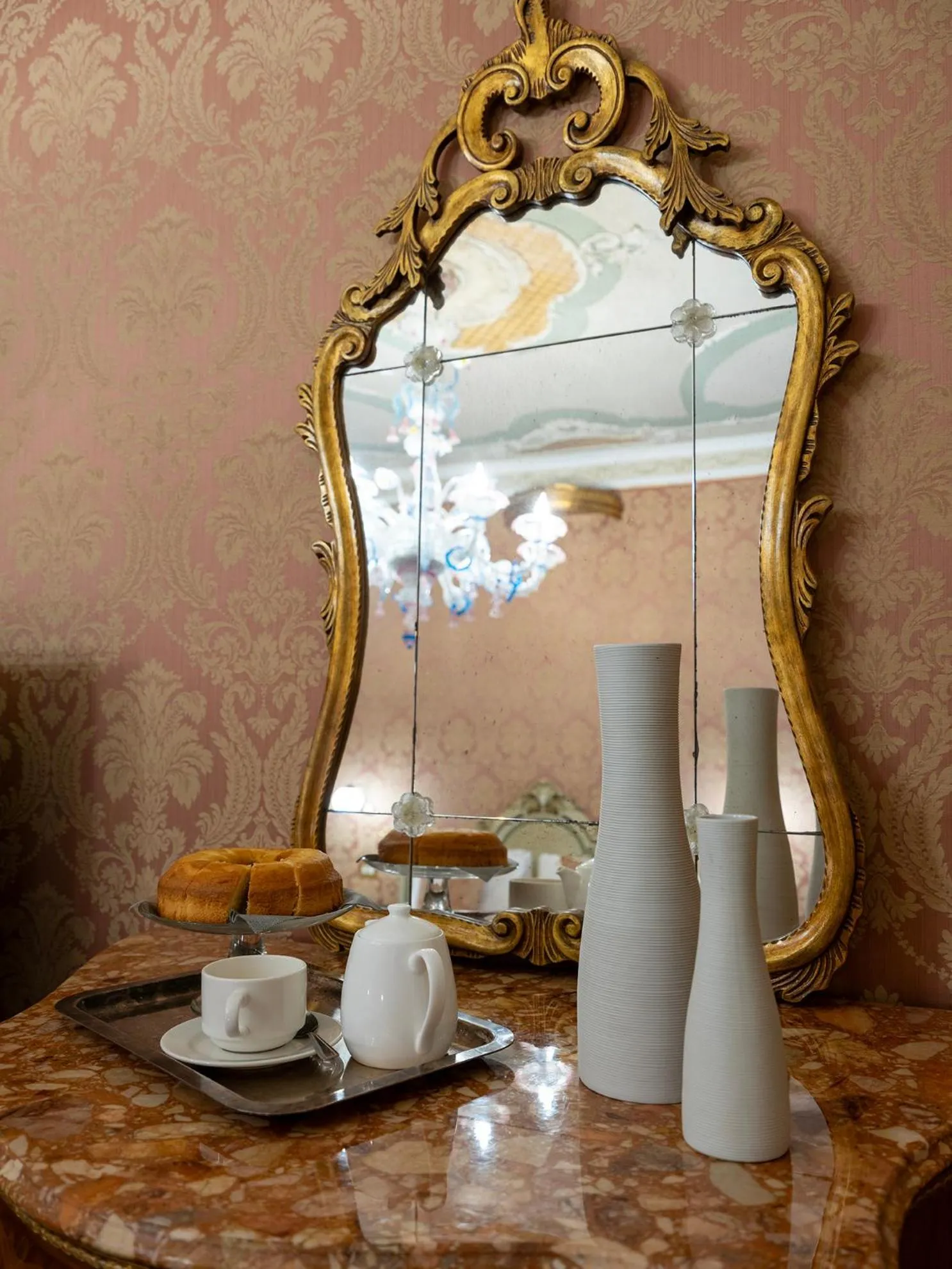 Decorative detail in Hotel Antico Doge - a Member of Elizabeth Hotel Group