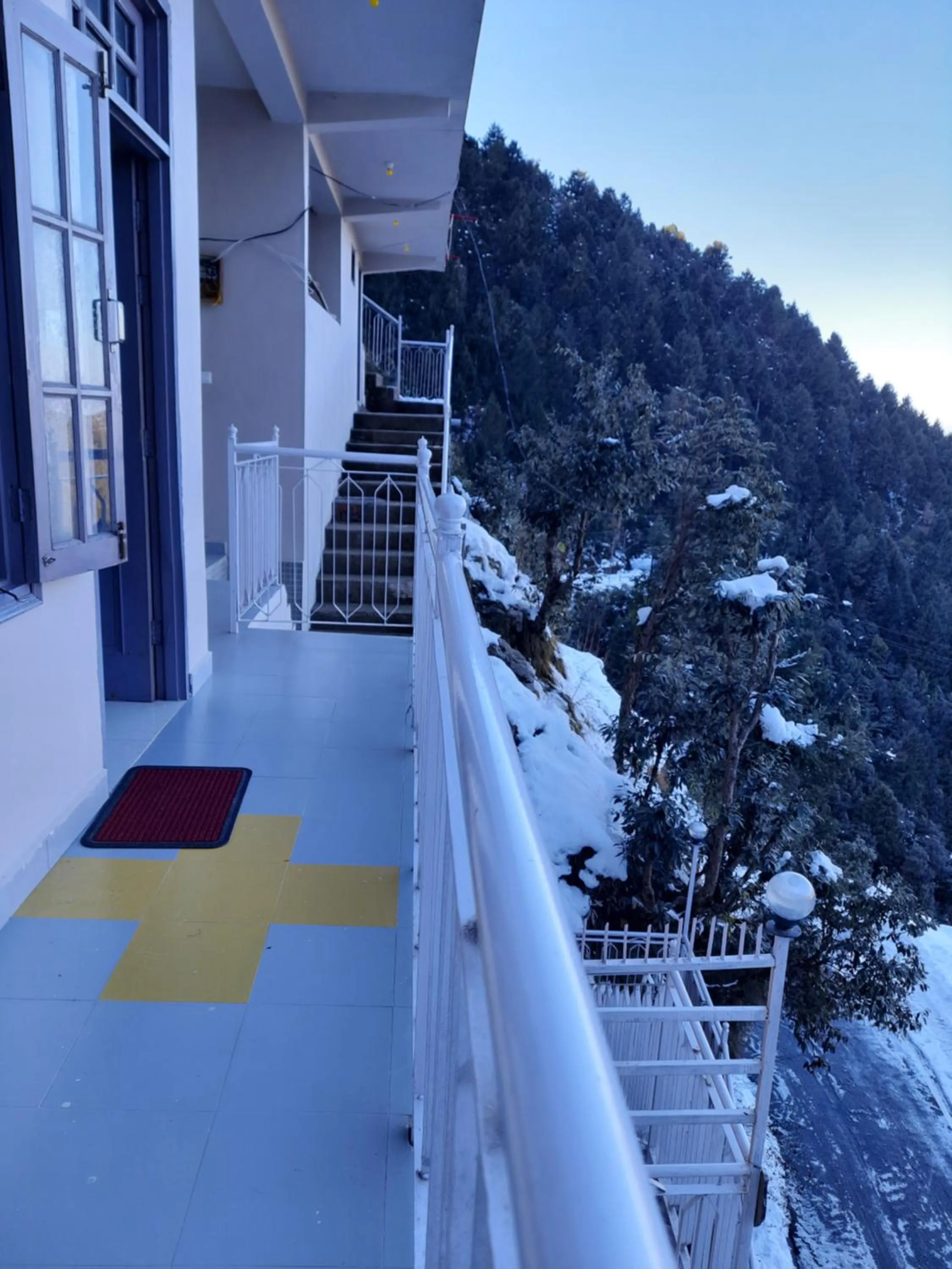 FORTUNE HEIGHTS HOMESTAY- Best Forest view & Peaceful surrounding