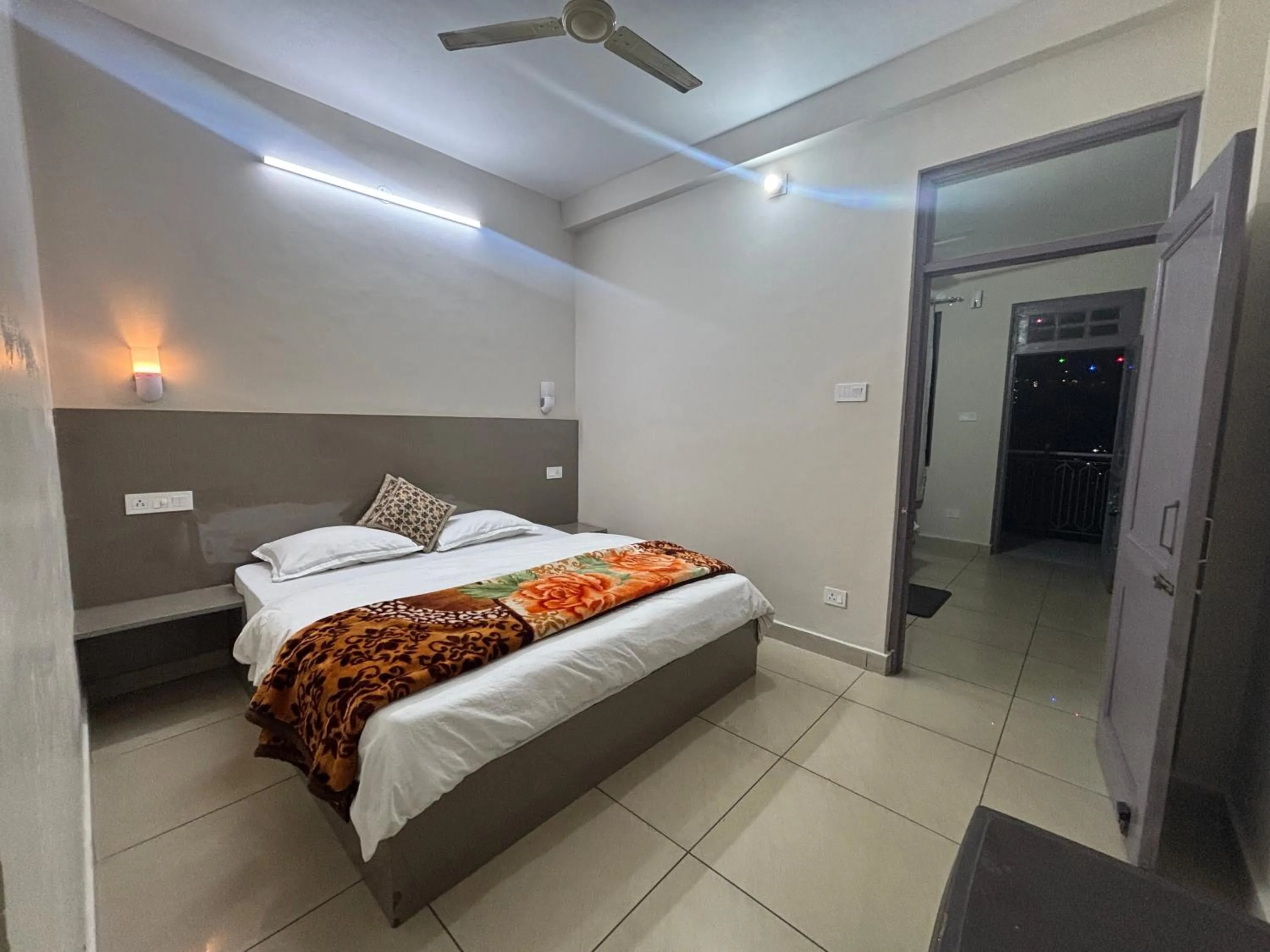 Bed in FORTUNE HEIGHTS HOMESTAY- Best Forest view & Peaceful surrounding