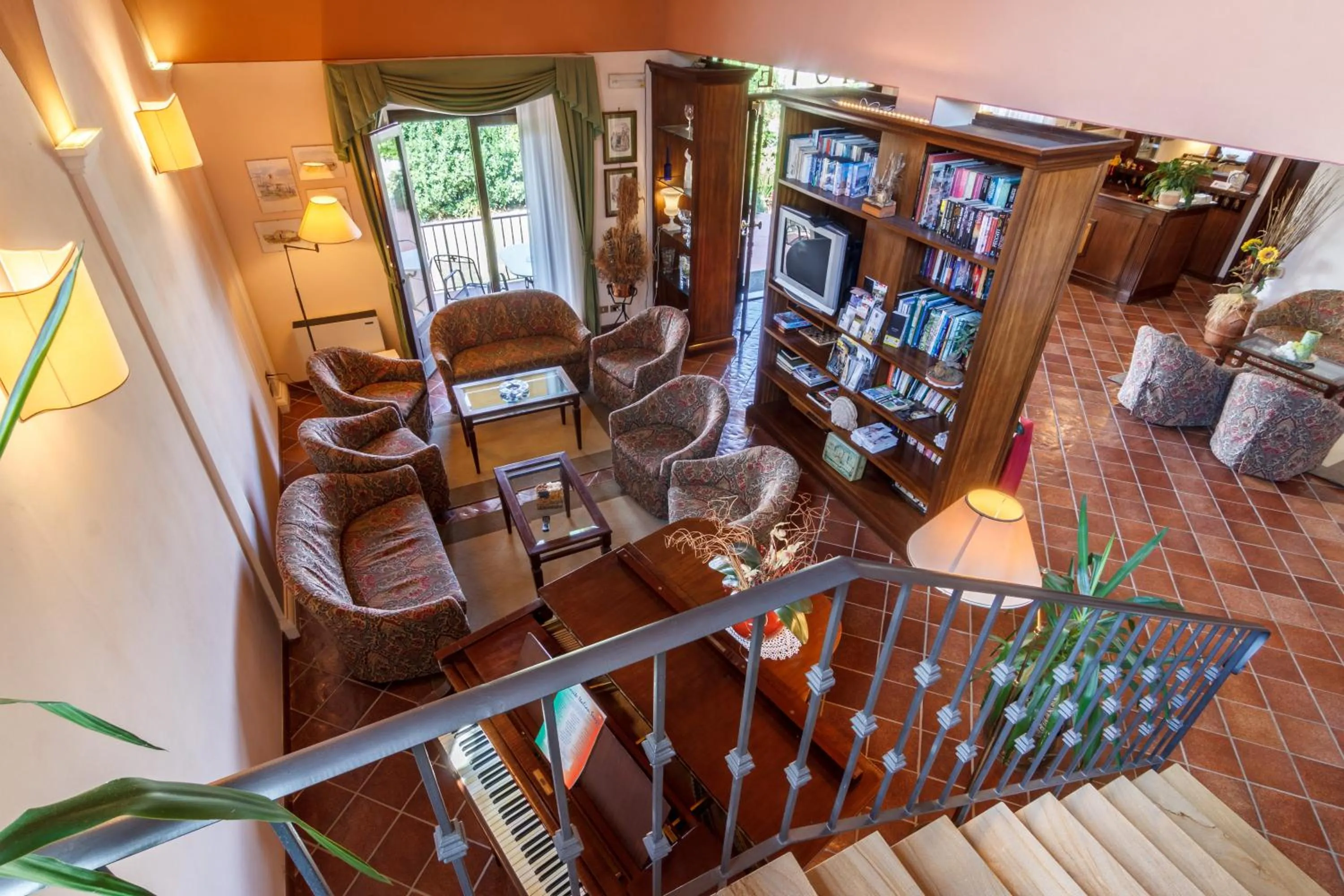 Communal lounge/ TV room in Le Volpaie