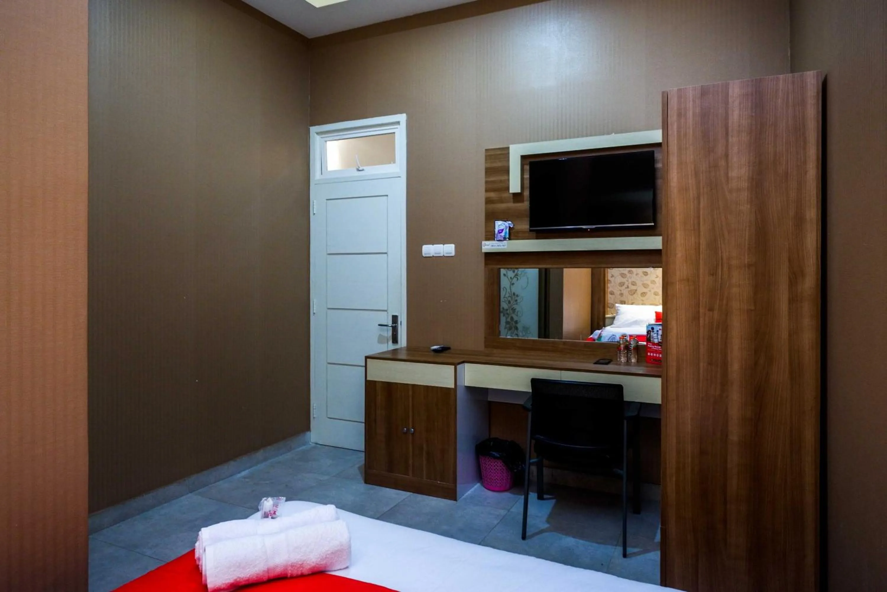 Bed in RedDoorz near Simpang Tujuh Kudus