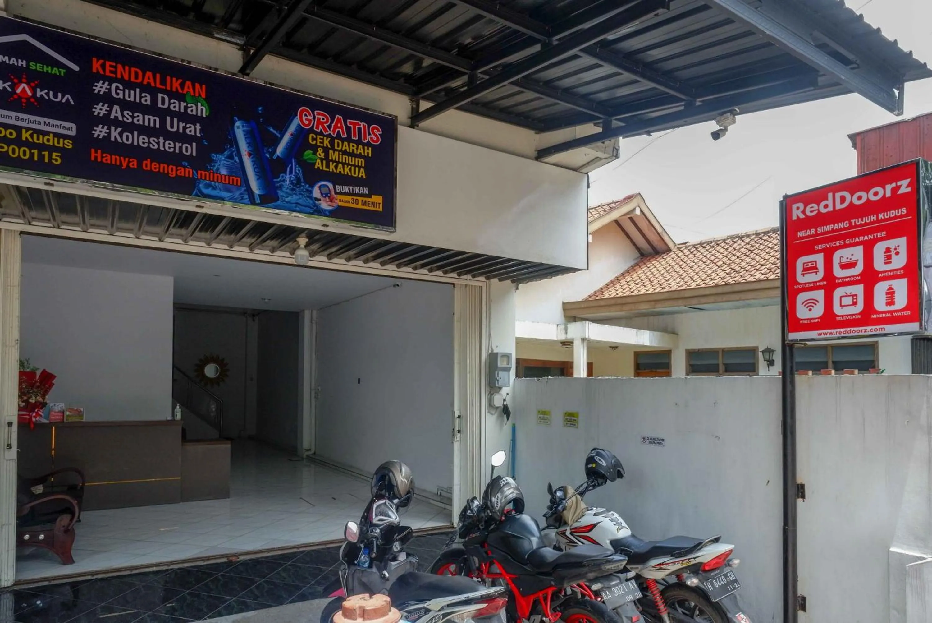 RedDoorz near Simpang Tujuh Kudus