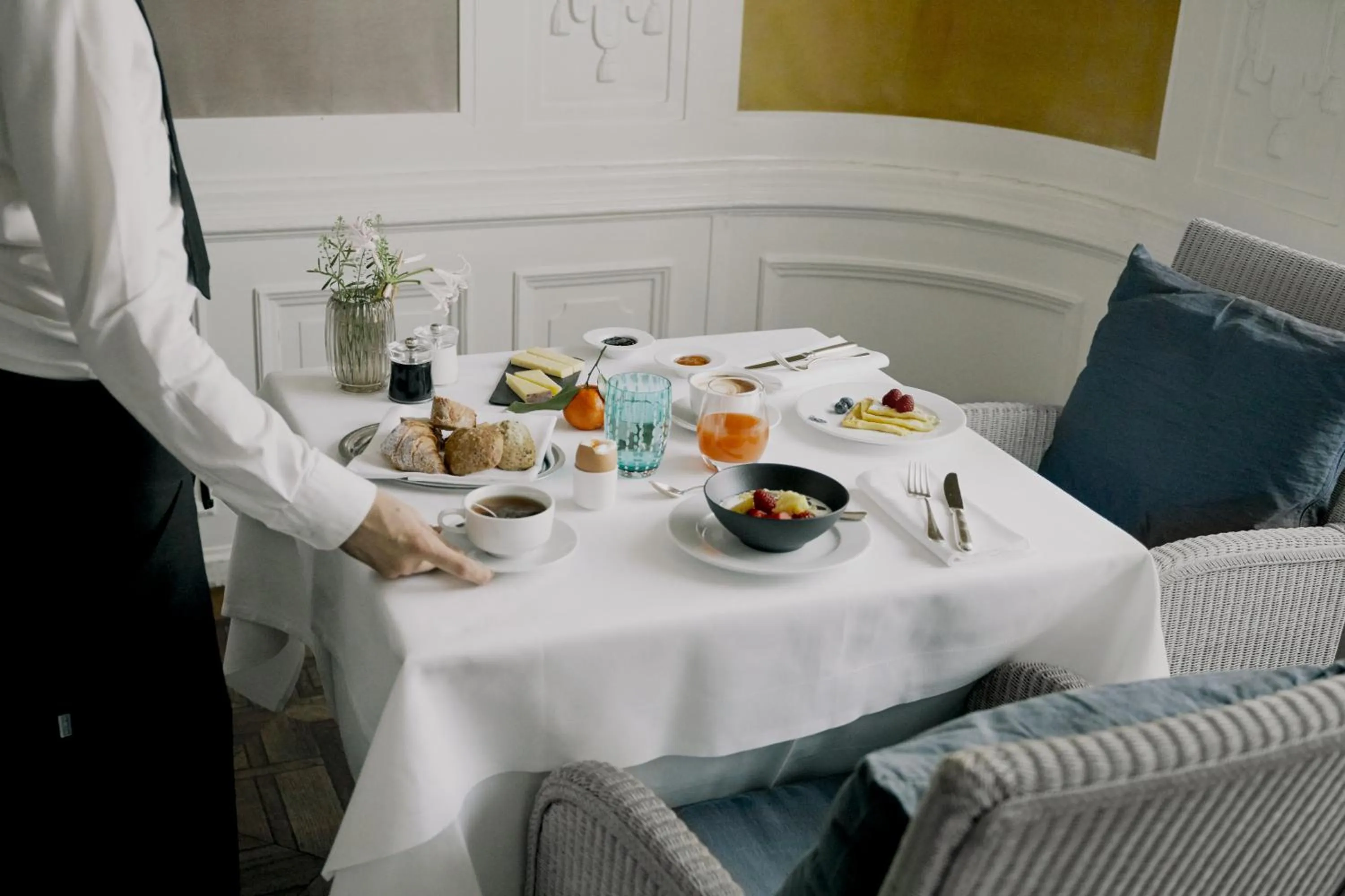 Restaurant/places to eat in Parkhotel Laurin