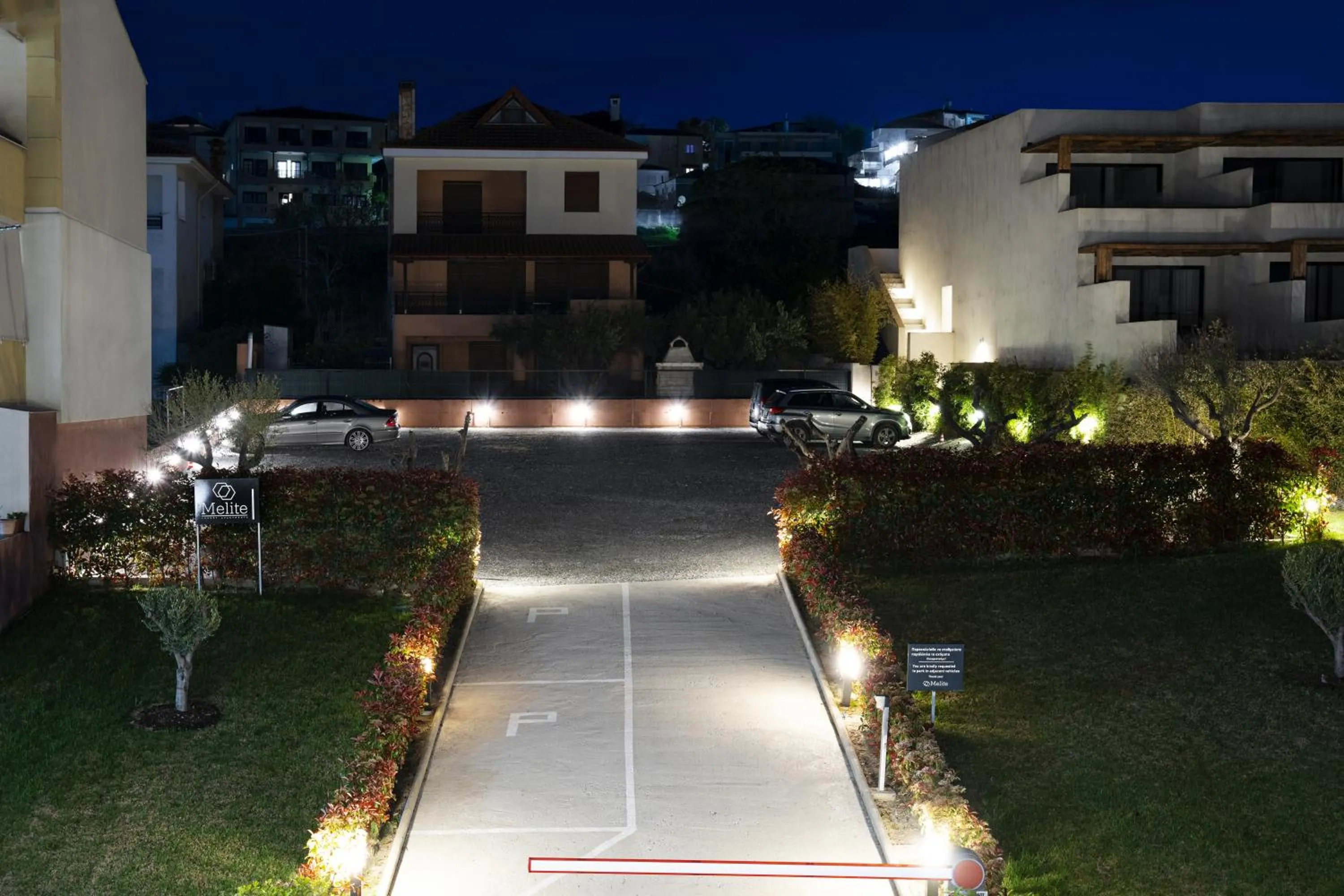 Parking in Melite Luxury Rooms & Apartments