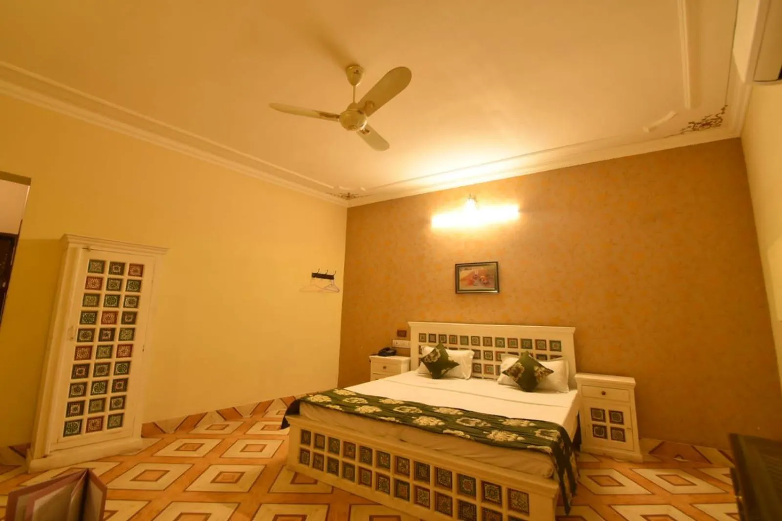 Bedroom, Bed in Hotel Sagar Niwas