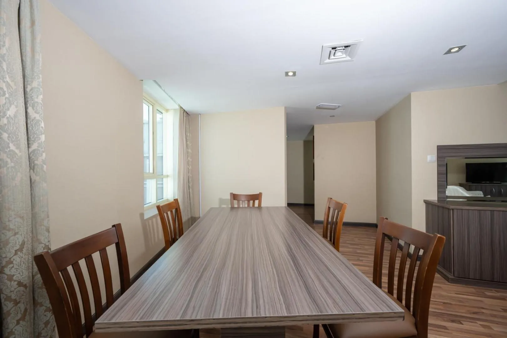 Living room in Pearl Swiss Hotel