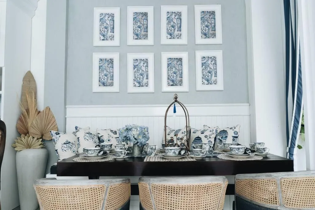 Dining area in Luxurious 3BR Villa Muzo with Pool by OriVista near W