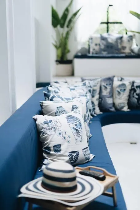 Seating area in Luxurious 3BR Villa Muzo with Pool by OriVista near W