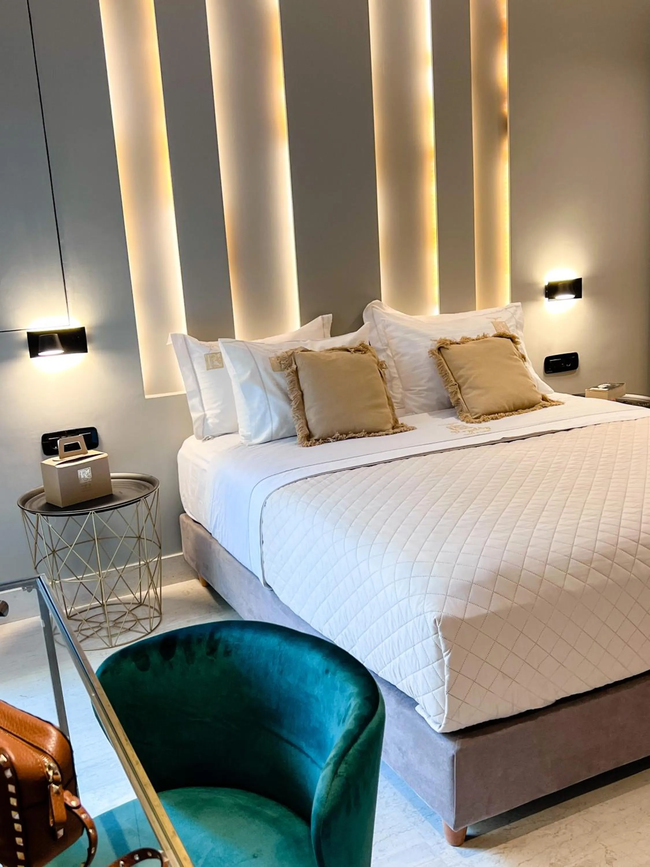 Bed in Royalty Suites Psyrri