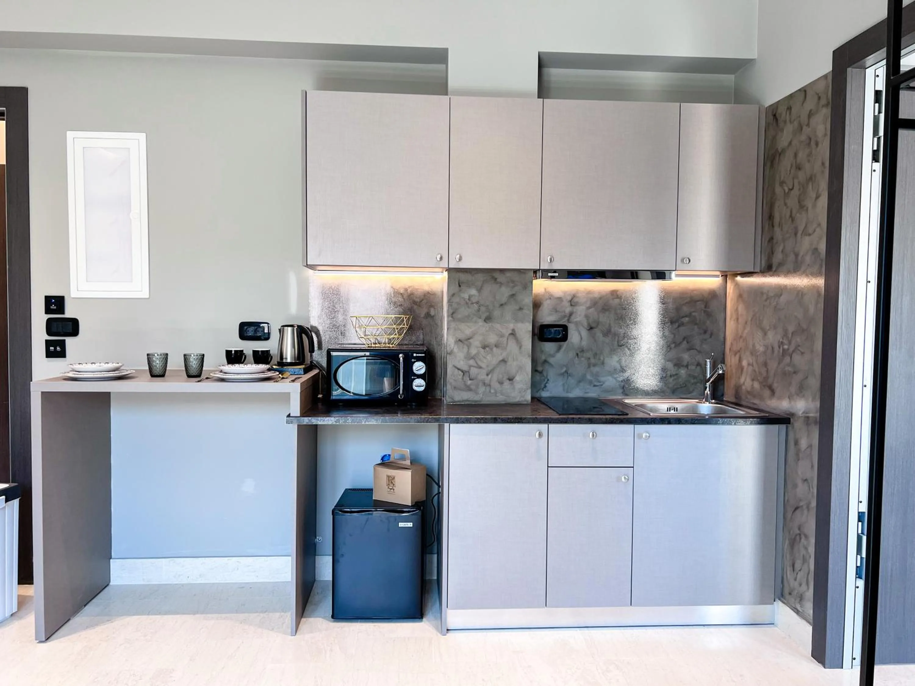 Kitchen or kitchenette in Royalty Suites Psyrri