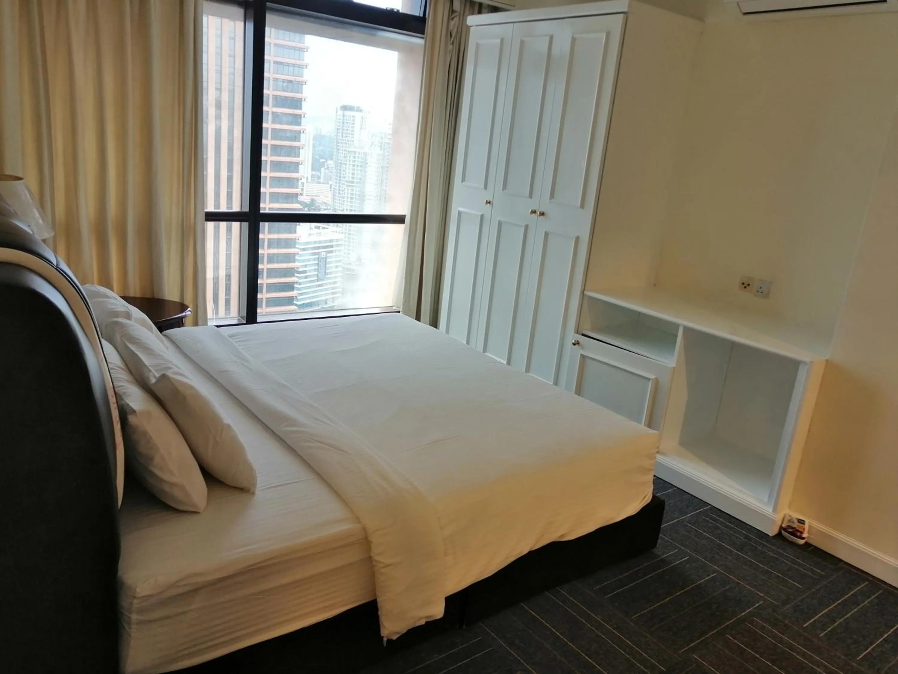Bedroom in Kl landmark apartment at berjay Times square