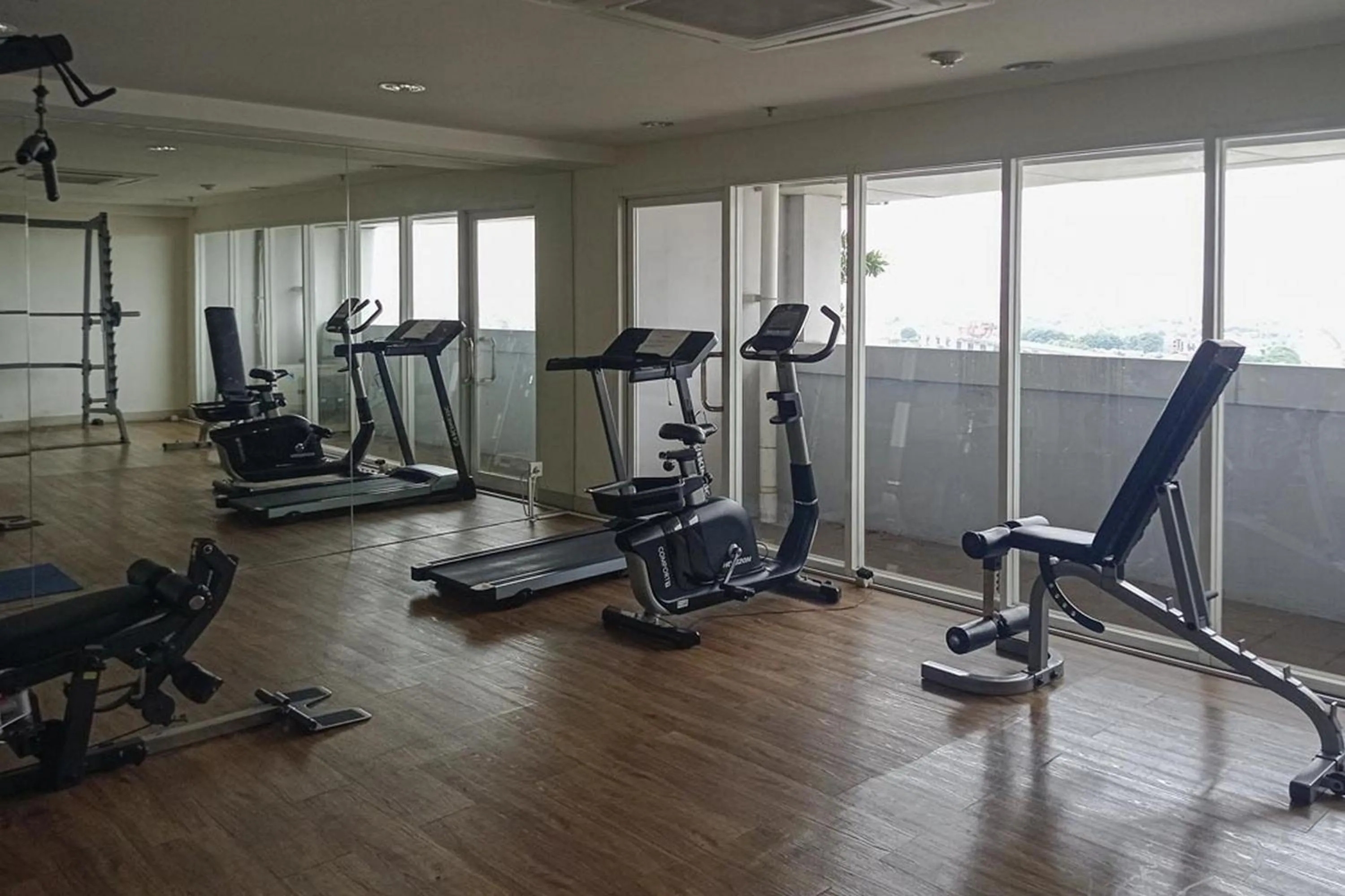 Fitness centre/facilities in RedLiving Apartemen Grand Kamala Lagoon - Pekayon Tower Barclay North