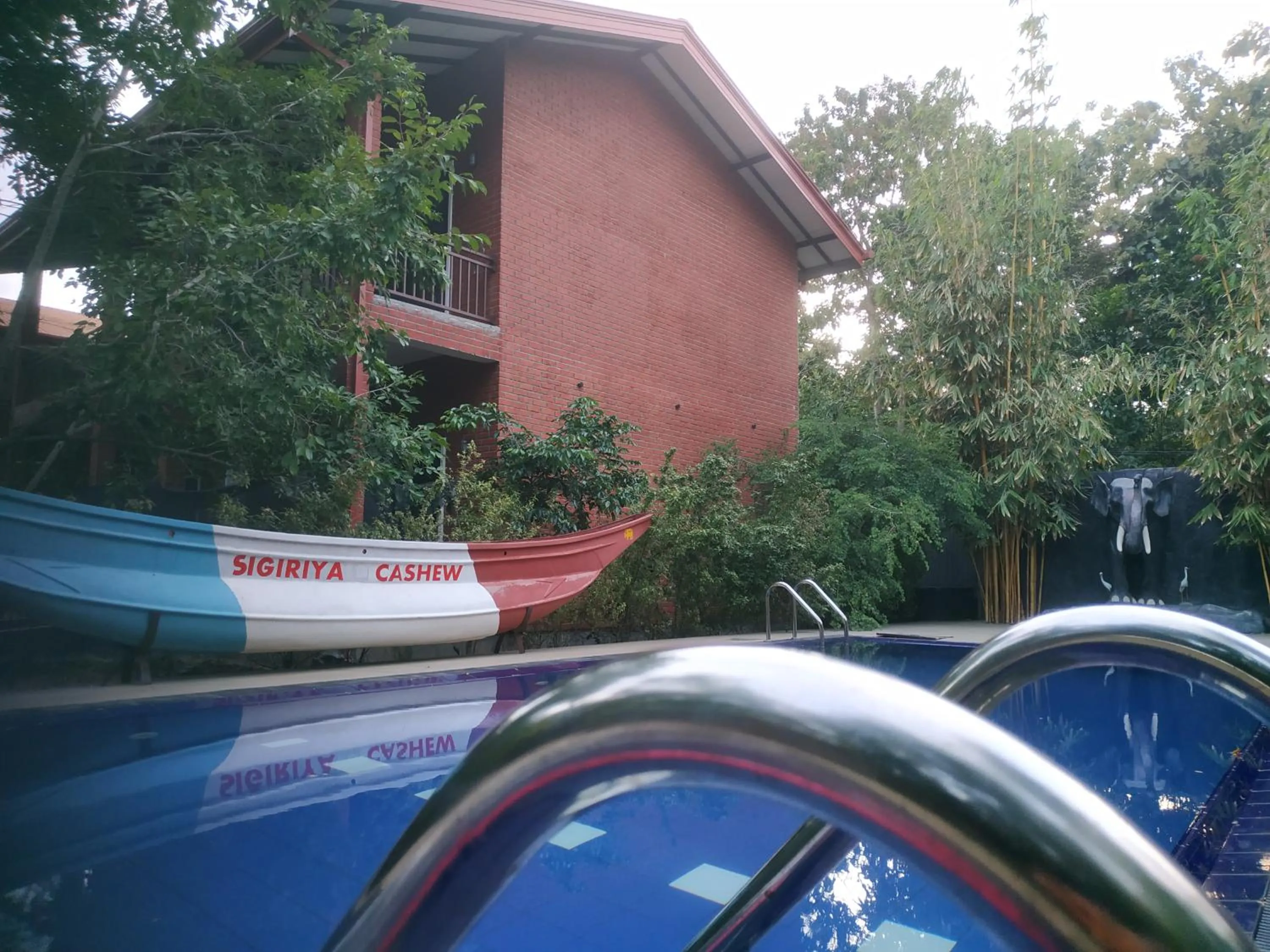 Property building in Sigiriya Cashew Palace Resort