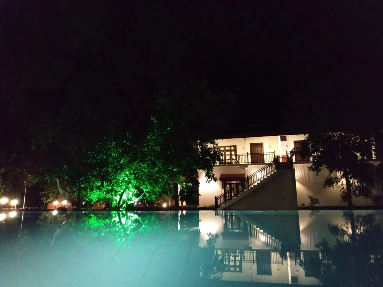 Swimming pool in Sigiriya Cashew Palace Resort