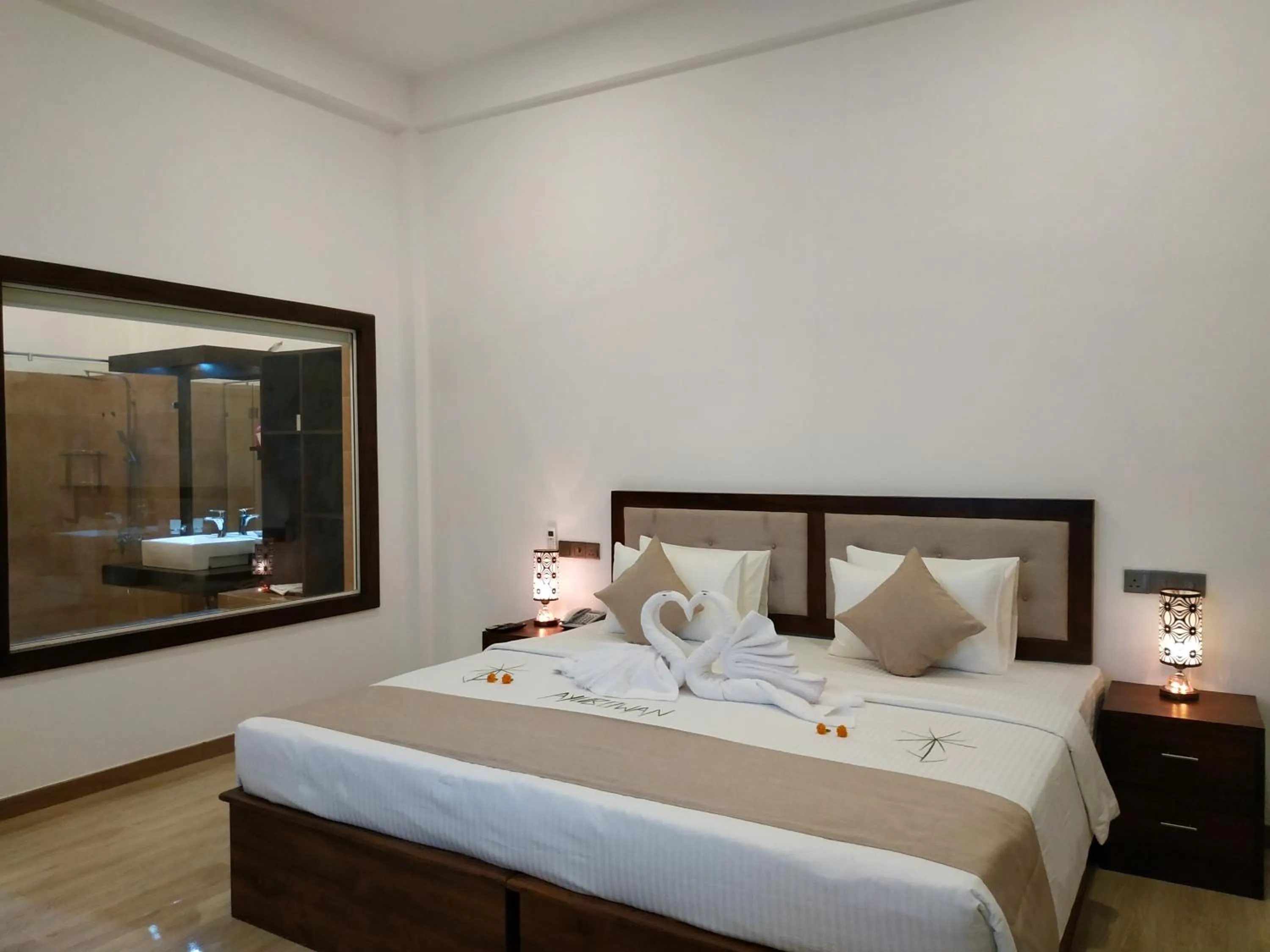 Bed in Sigiriya Cashew Palace Resort