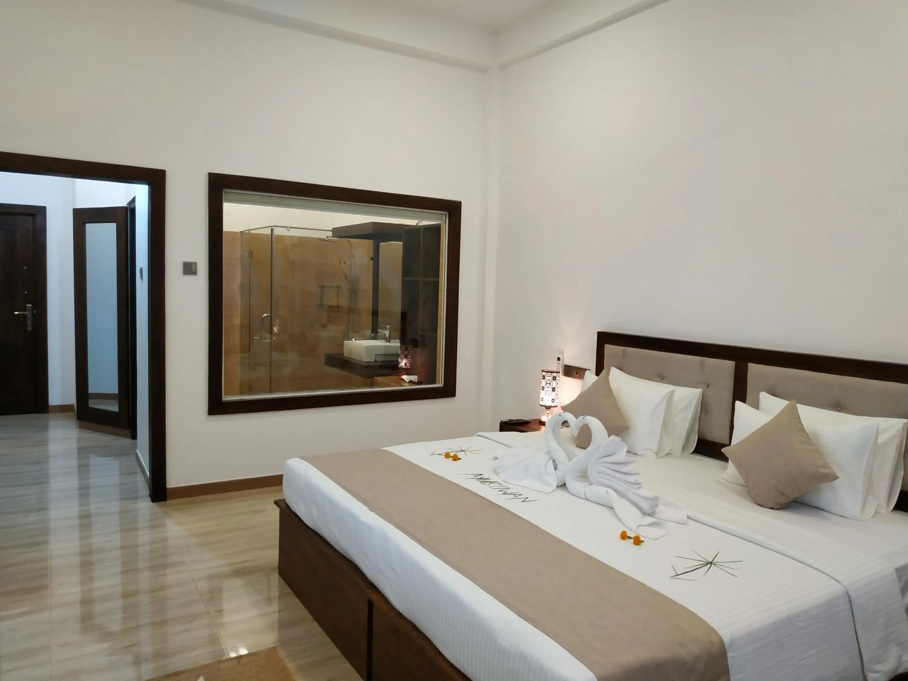 Bed in Sigiriya Cashew Palace Resort