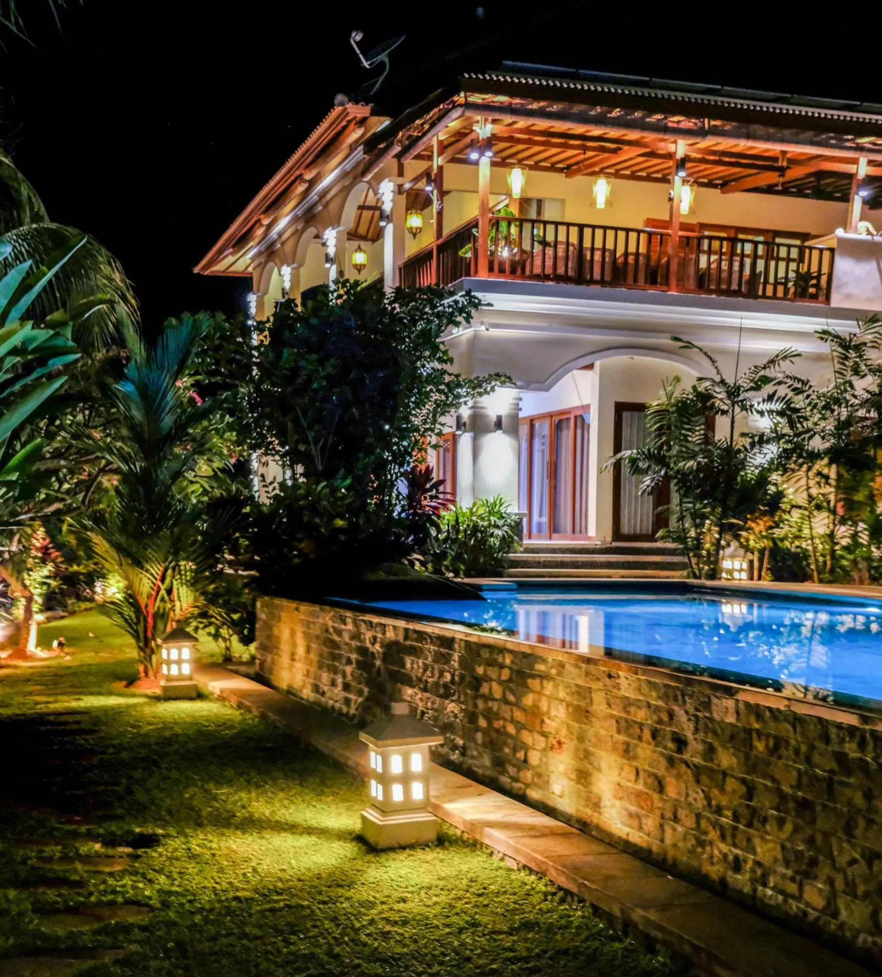 Swimming pool in Villa Mata Hari