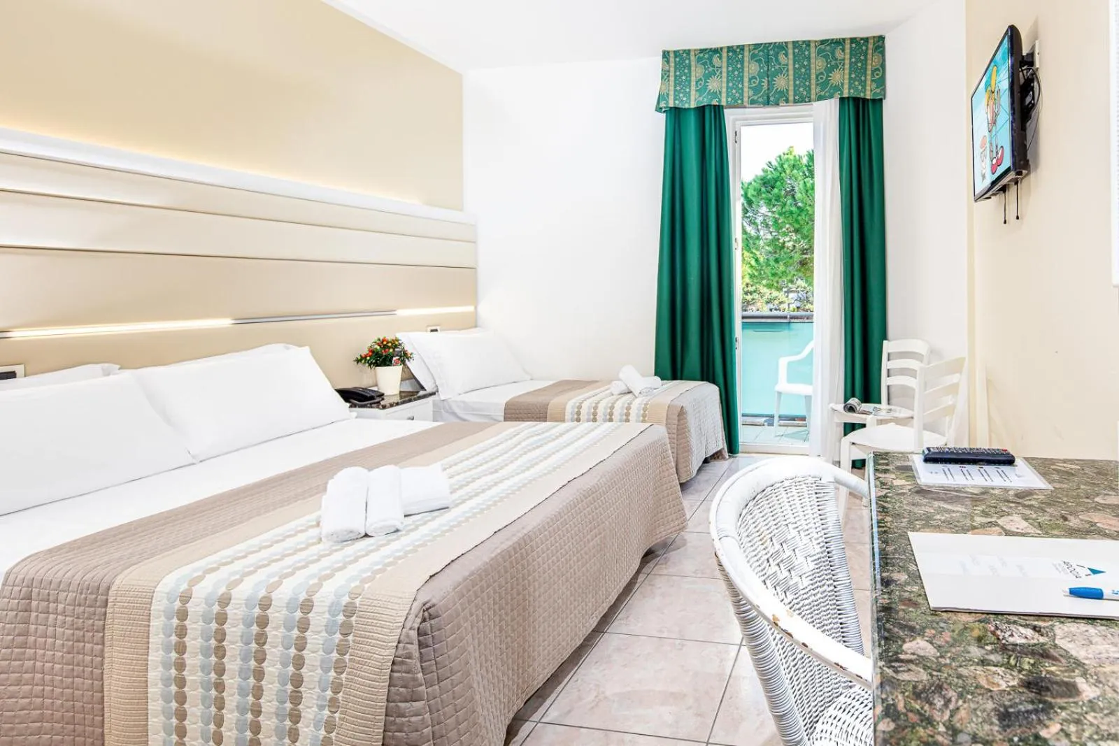 Photo of the whole room, Bed in Hotel Mediterraneo