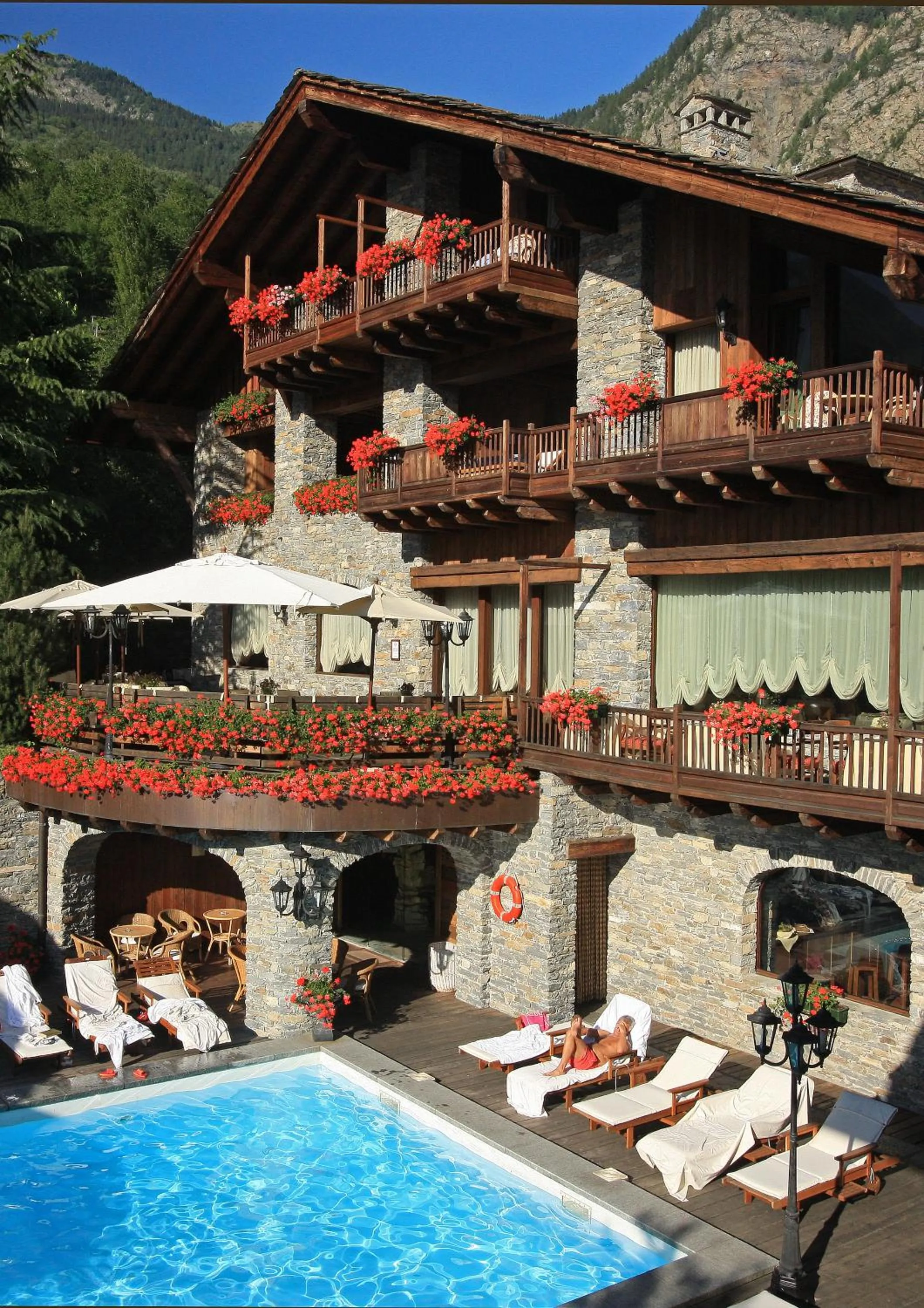 Property building in Relais Mont Blanc Hotel & Spa