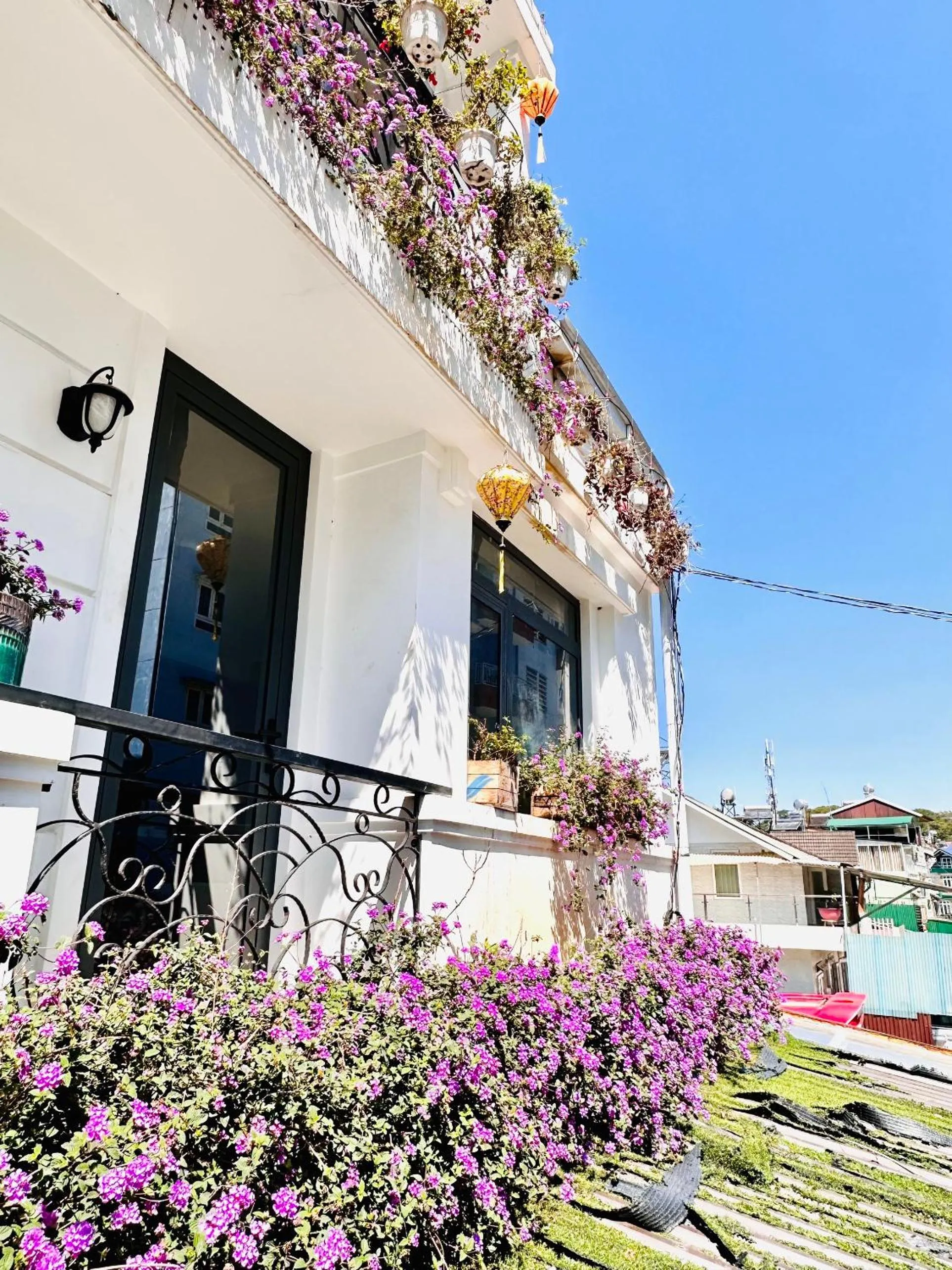 Property building in DALAT STREAM HOTEL-Khách sạn đẹp Đà Lạt