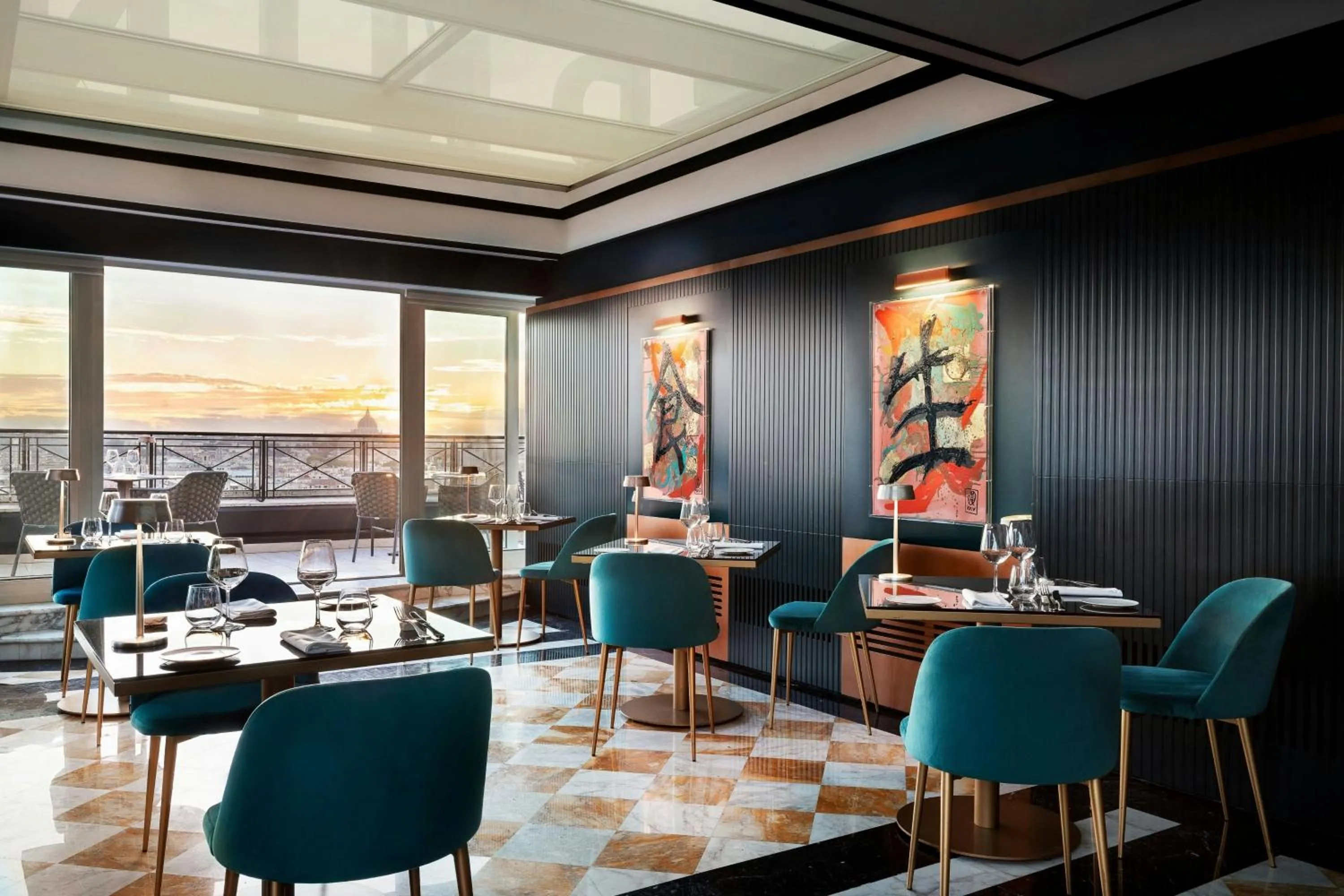 Restaurant/places to eat in Sina Bernini Bristol, Autograph Collection