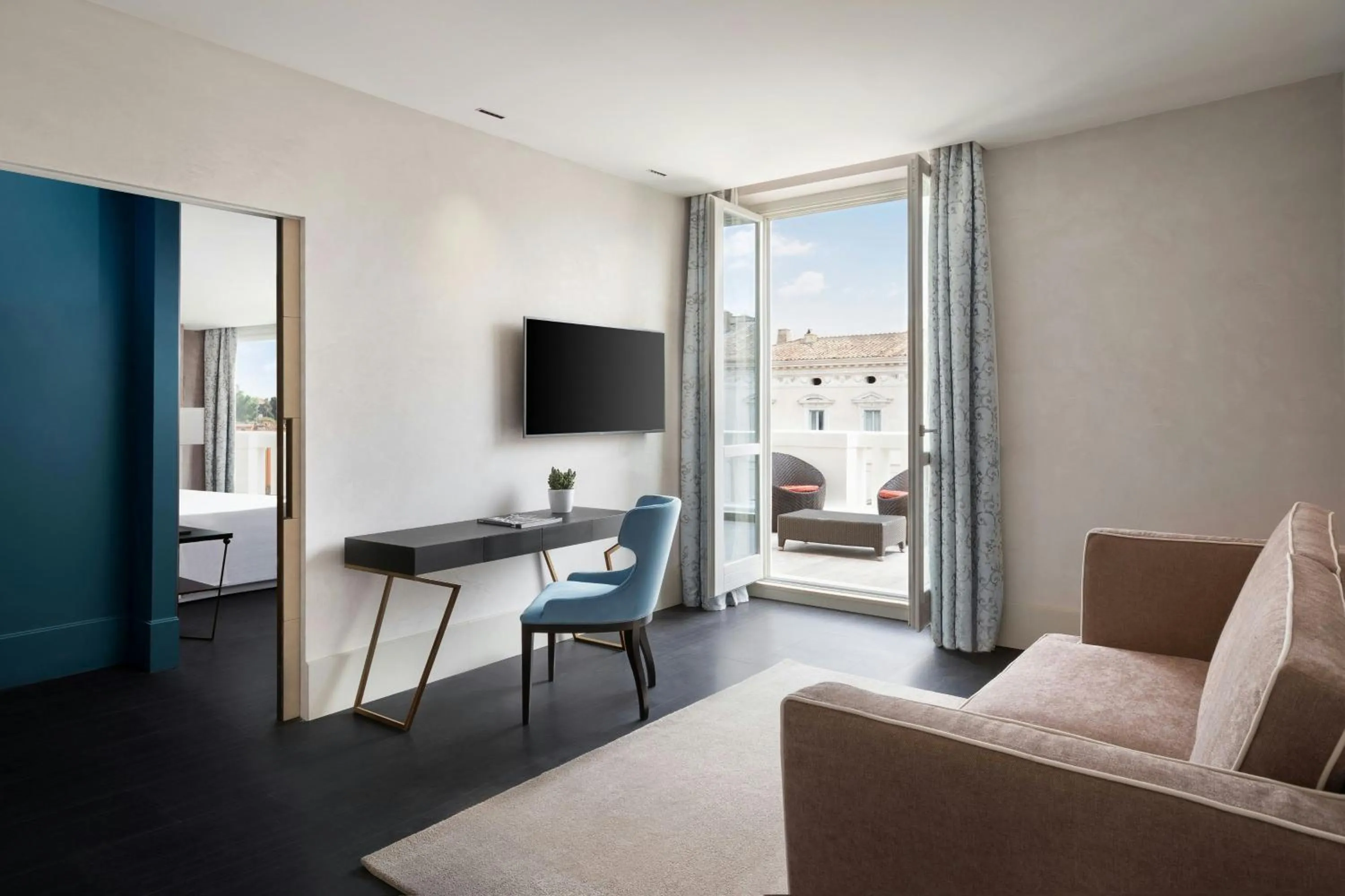 Bedroom in Sina Bernini Bristol, Autograph Collection