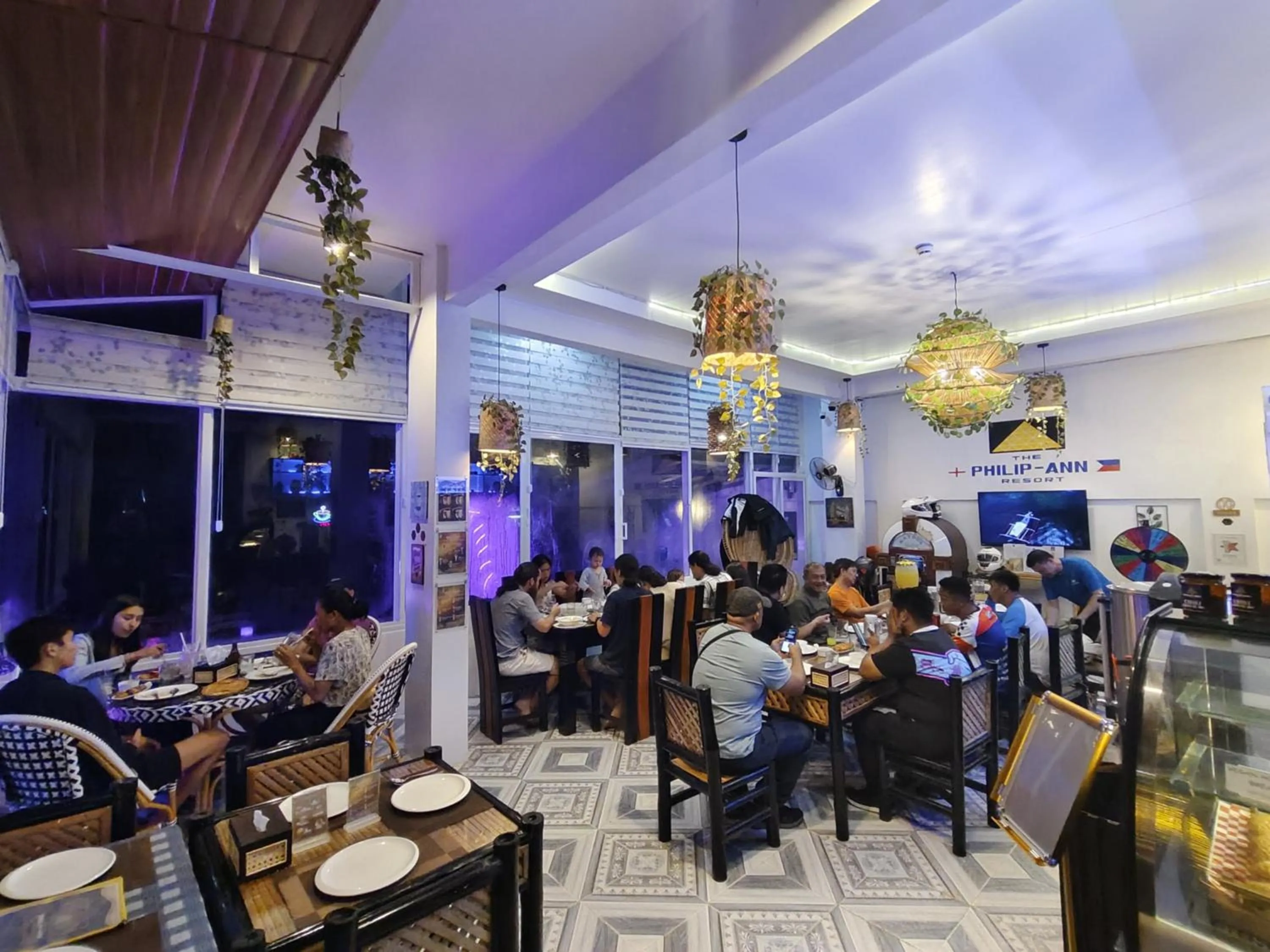 Restaurant/places to eat in The Philip Ann Resort