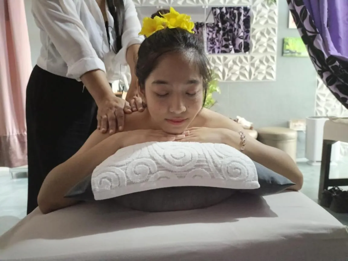 Massage in The Philip Ann Resort