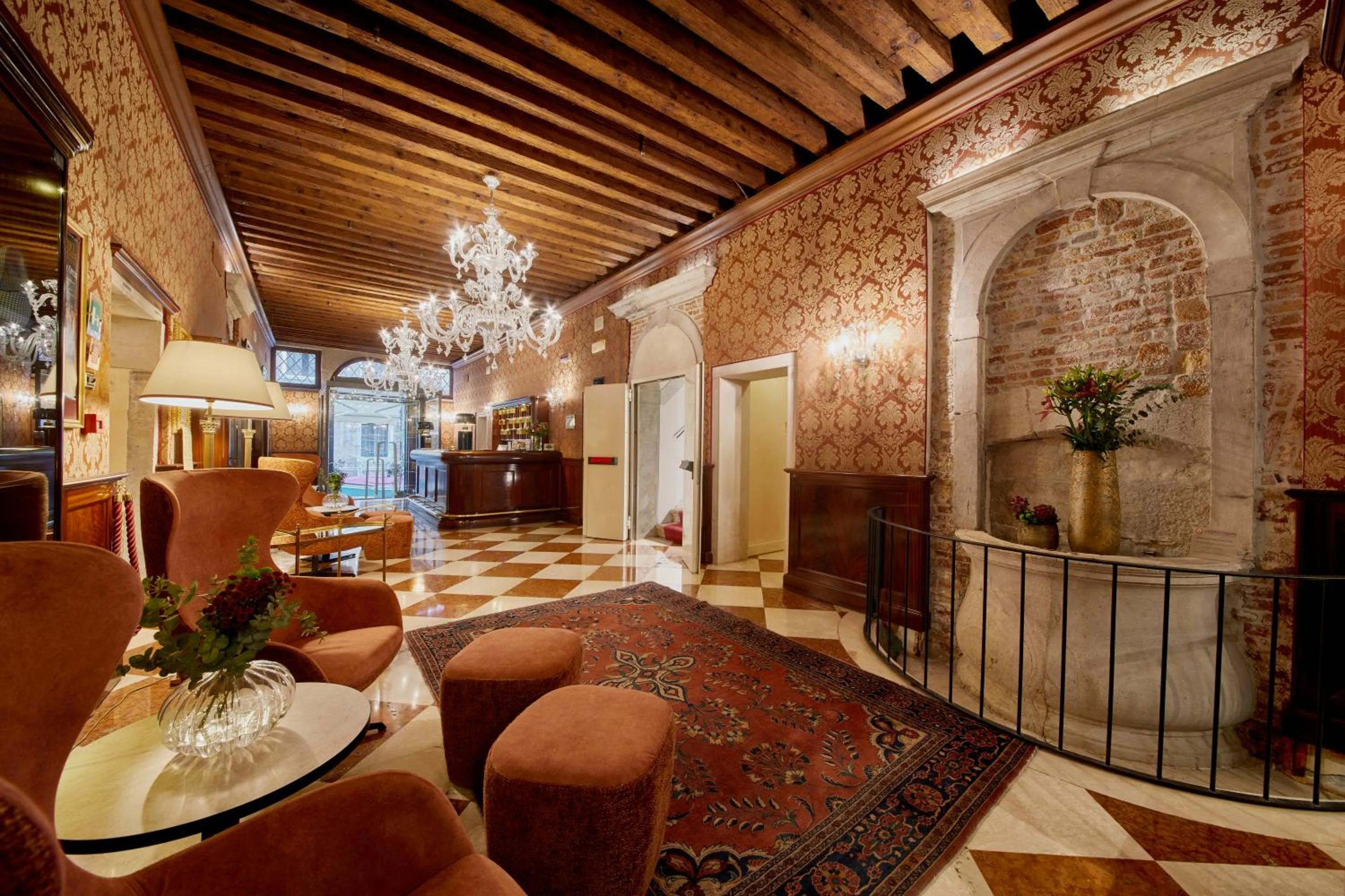 Living room in Duodo Palace Hotel