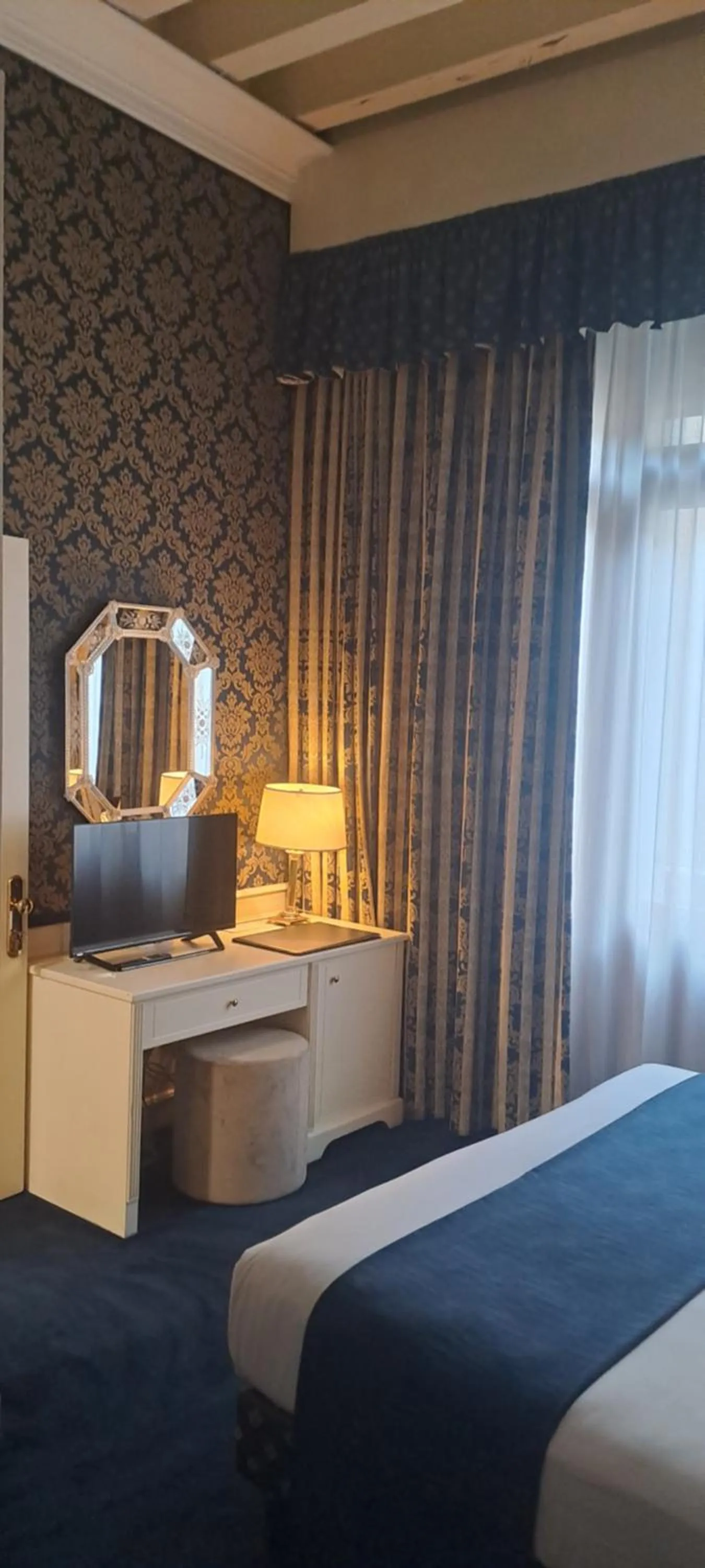 Bed in Duodo Palace Hotel