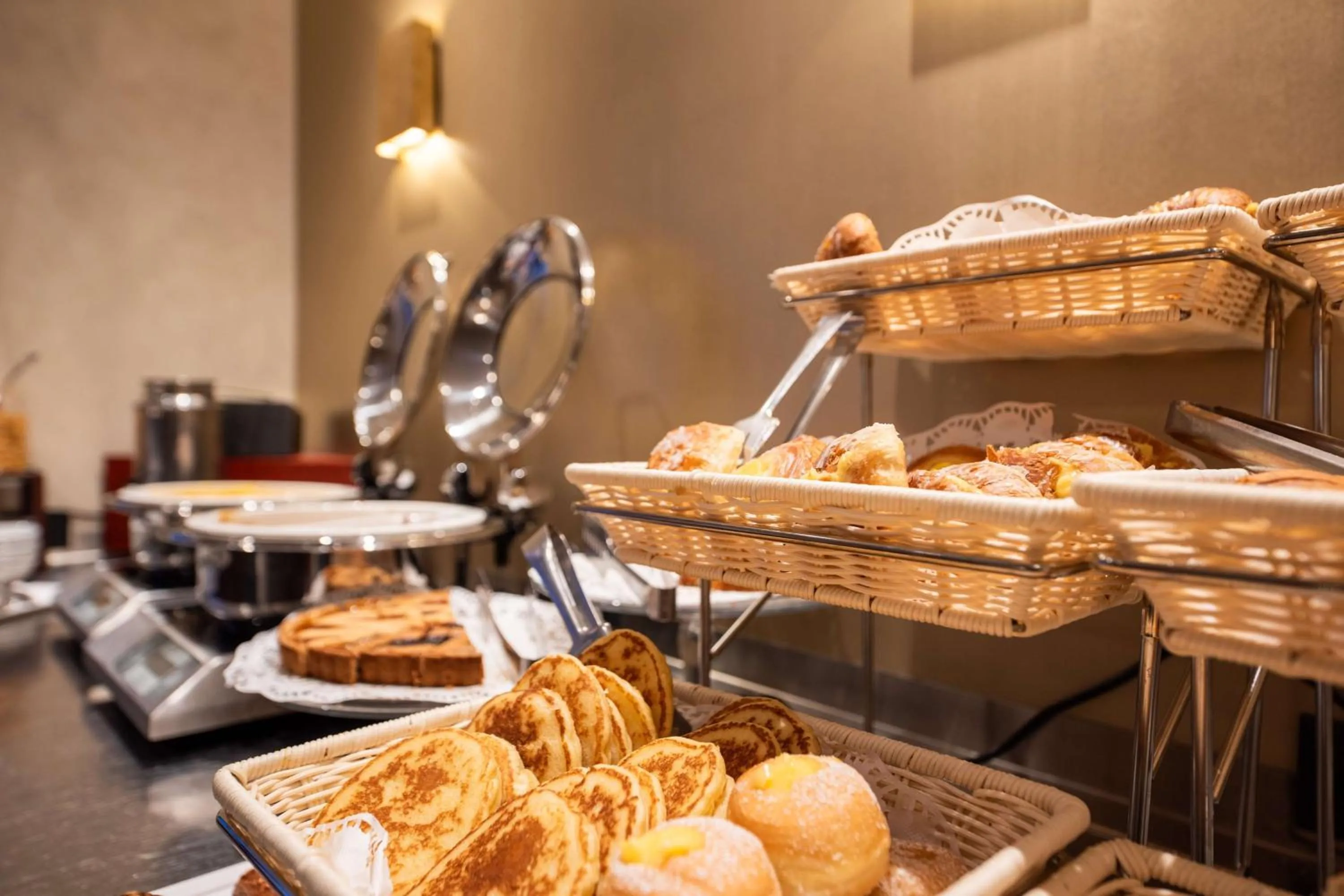 Breakfast in Hotel Raffaello - Sure Hotel Collection by Best Western