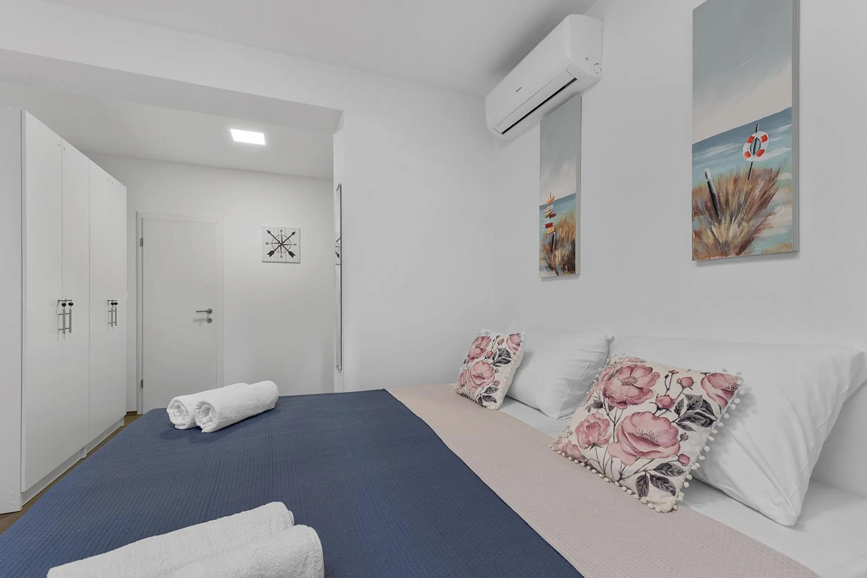 Photo of the whole room, Bed in Hostel Elli